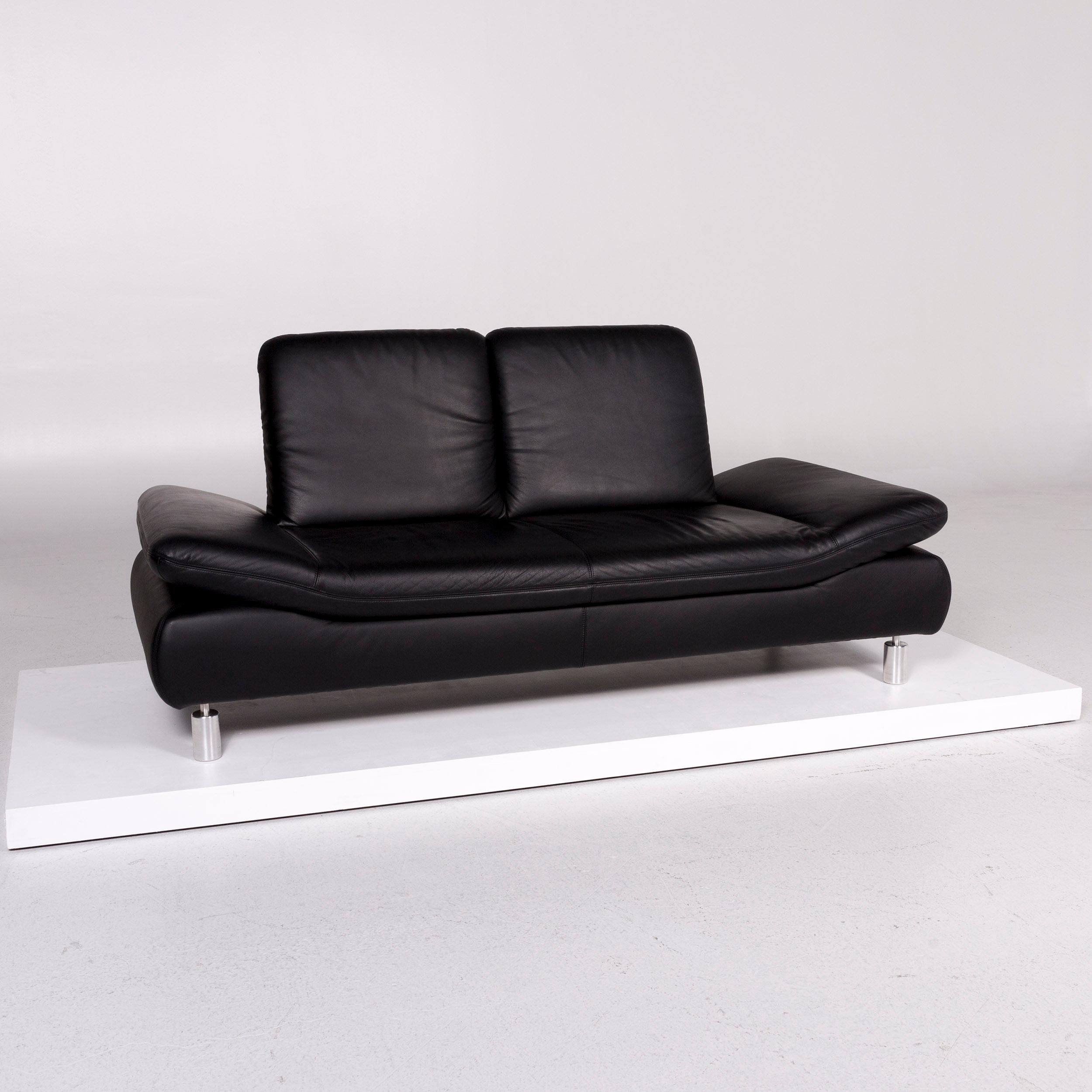 We bring to you a Koinor Rivoli leather sofa set black 1 three-seat 1 two-seat.
  
 

 Product measurements in centimeters:
 

Depth 93
Width 237
Height 87
Seat-height 42
Rest-height 47
Seat-depth 59
Seat-width 153
Back-height 45.