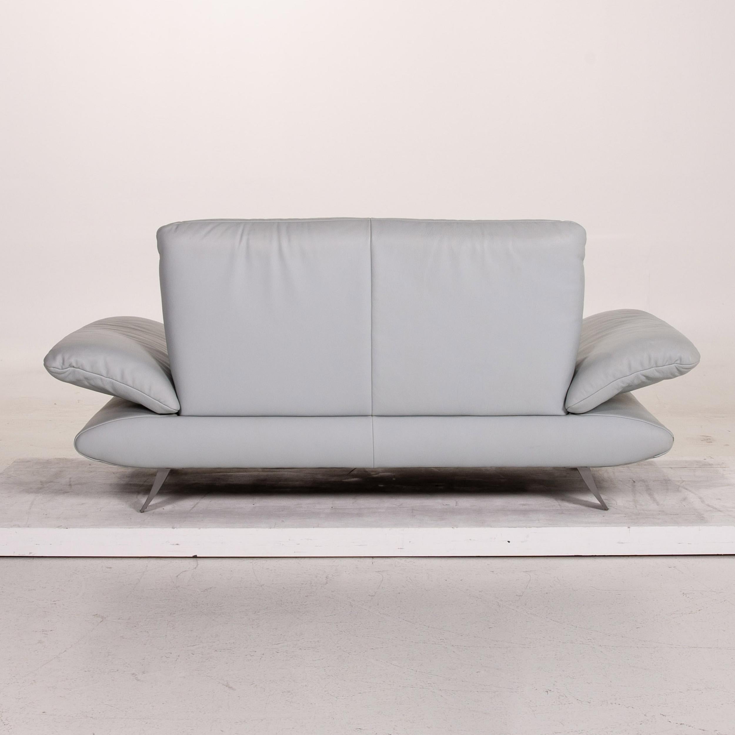 Koinor Rossini Leder-Sofa Eisblaue Zweisitzer- Function Couch im Angebot 2