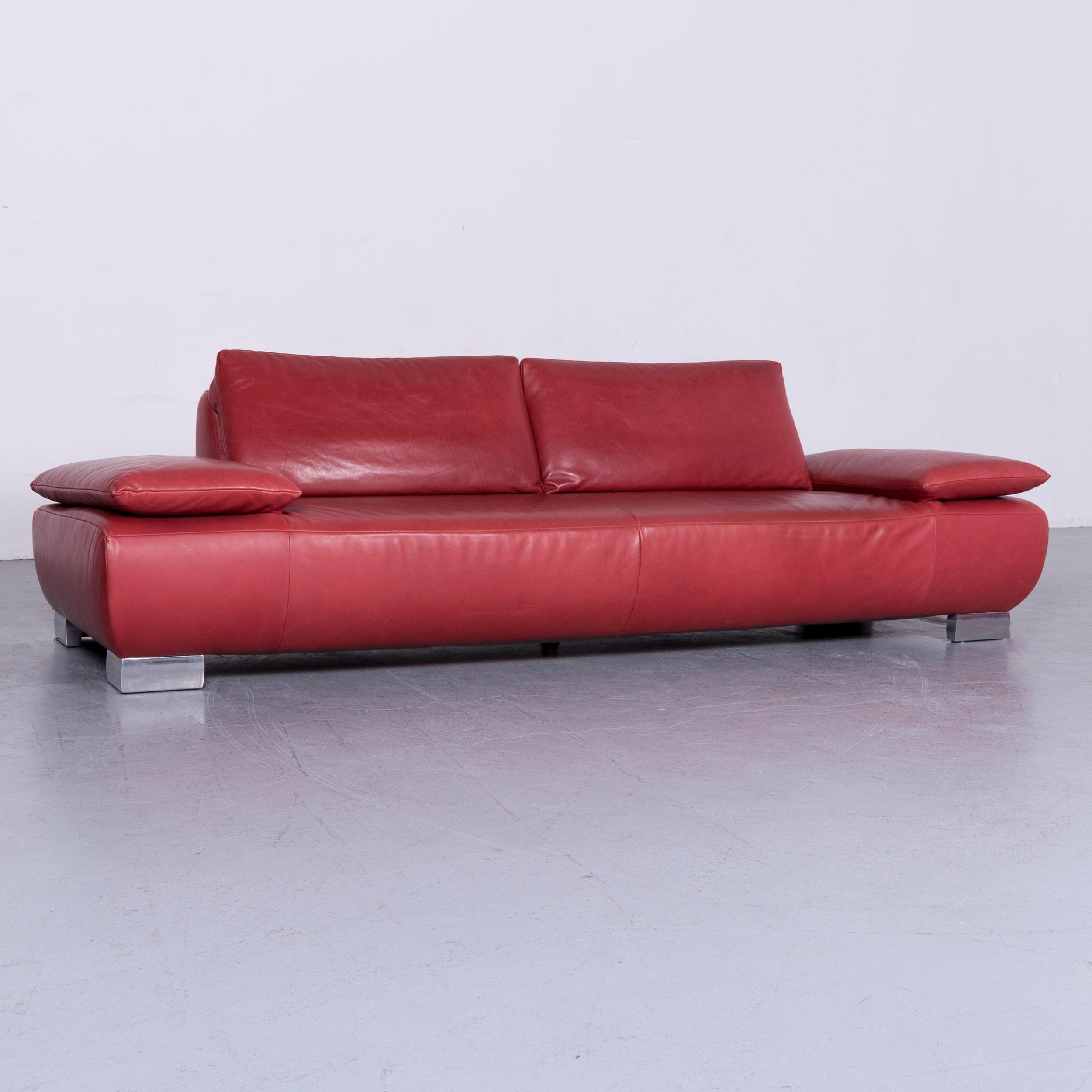 Koinor Volare Designer Sofa Red Three-Seat Leather Couch with Function In Good Condition For Sale In Cologne, DE