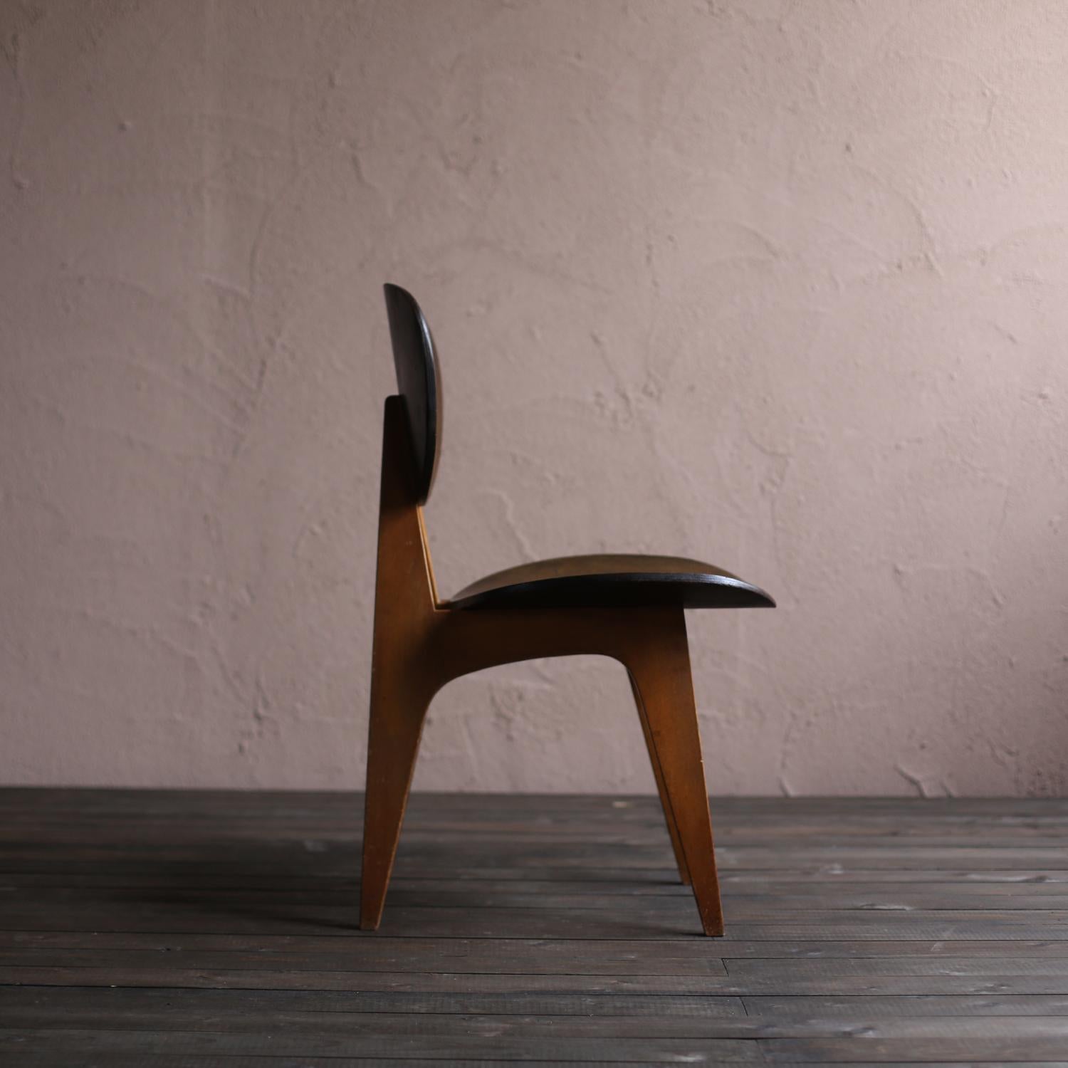 junzo sakakura chair