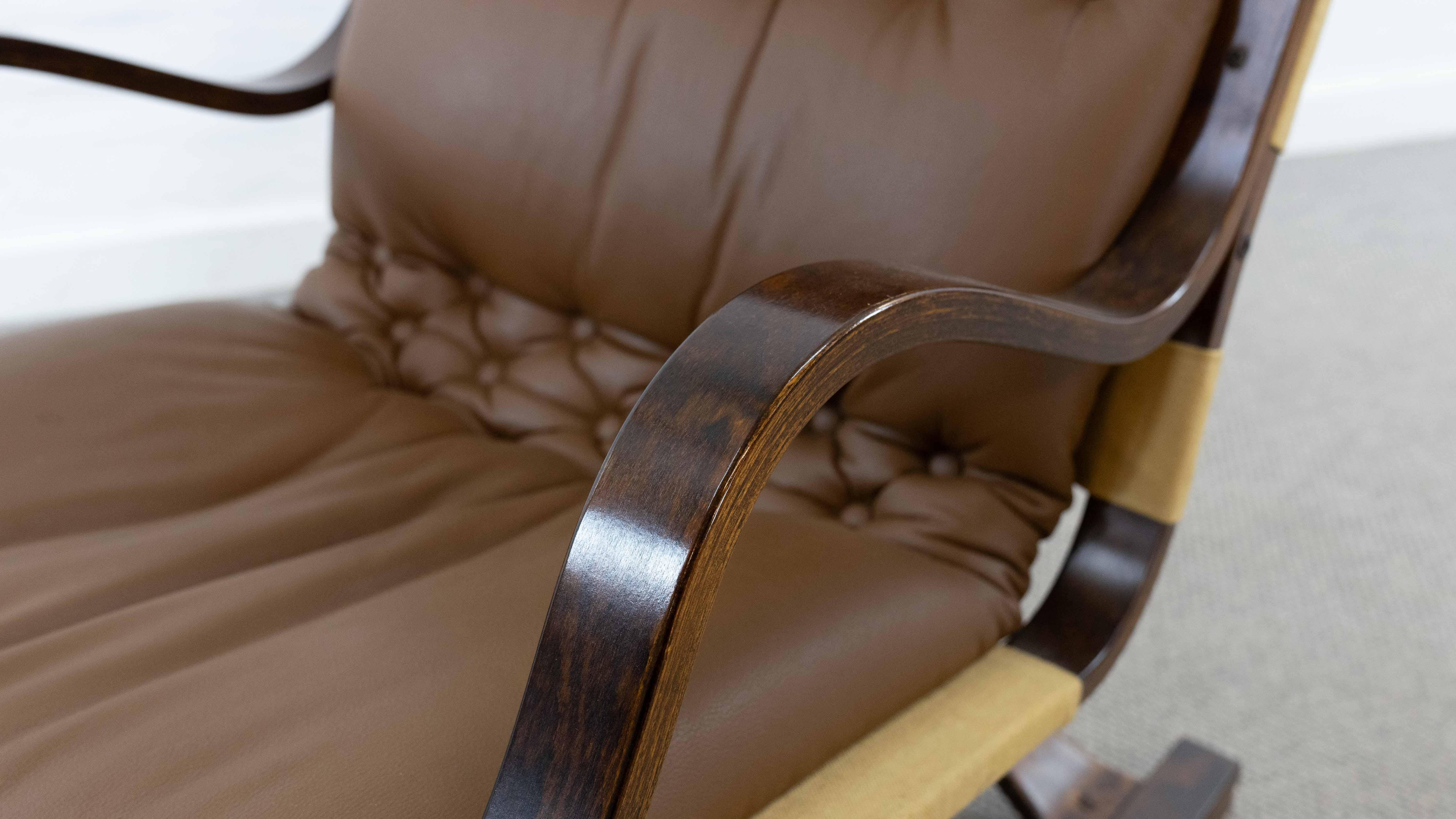 Koivutaru Easy Chair By Esko Pajamies For Asko, Finland In Brown Leather For Sale 5