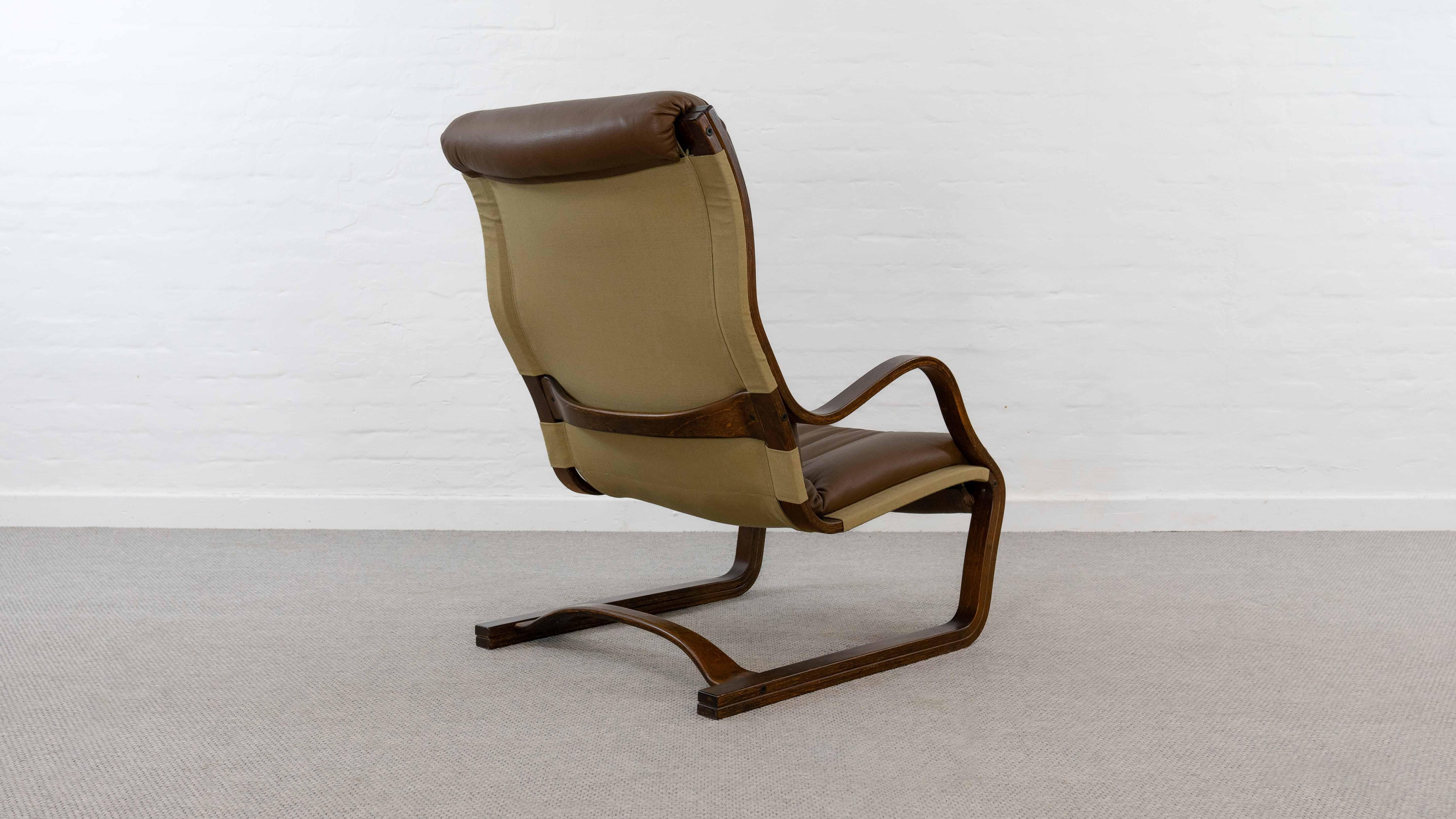 Late 20th Century Koivutaru Easy Chair By Esko Pajamies For Asko, Finland In Brown Leather For Sale