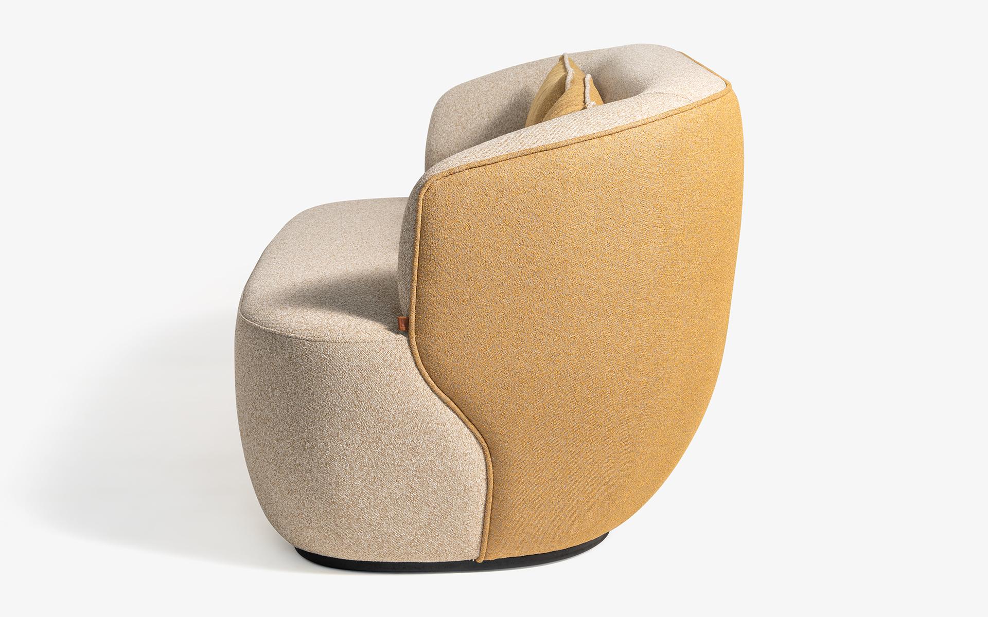 Moderne Canapé Koji Two Seater en vente
