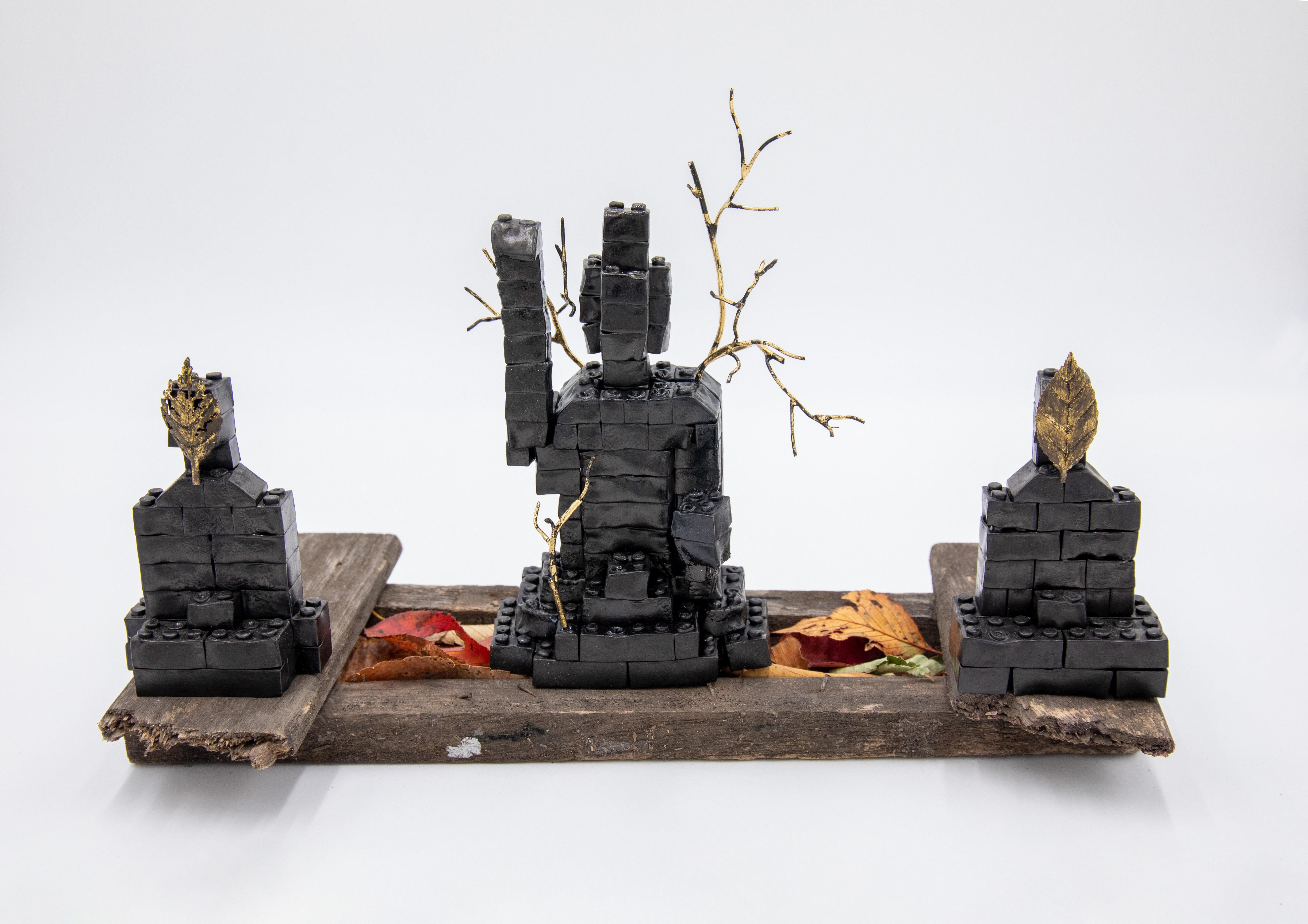 Lego, bayberry wood, discarded wood, copper wire, cashew lacquer, gold leaf, dried leaves

This collaborative work, which began with a common interest in Buddhism, explored the idea of expressing the sacred within everyday life.

As artist and Zen