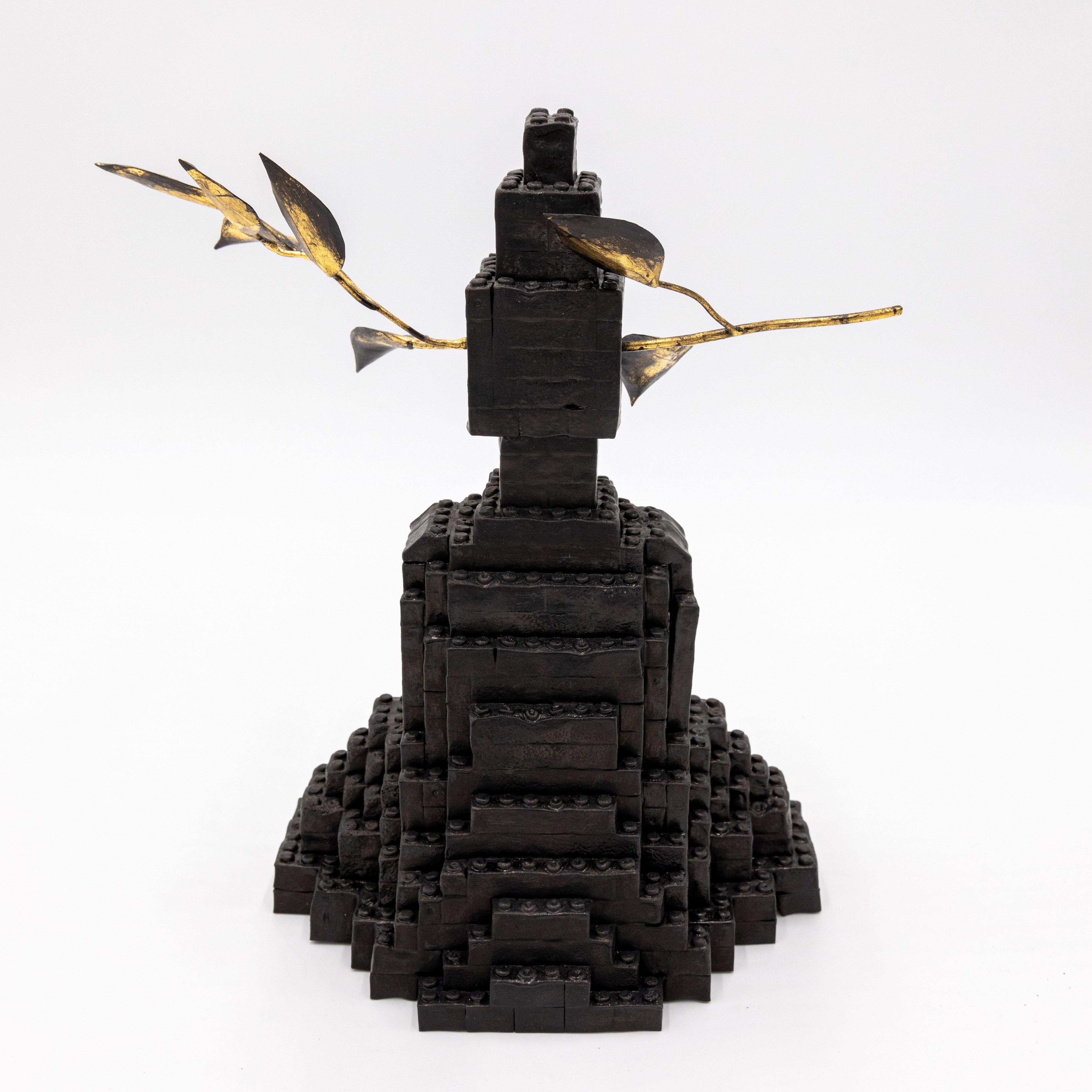 Lego, bayberry wood, copper wire, cashew lacquer, gold leaf

This collaborative work, which began with a common interest in Buddhism, explored the idea of expressing the sacred within everyday life.

As artist and Zen monk Hasegawa says, “Buddhism