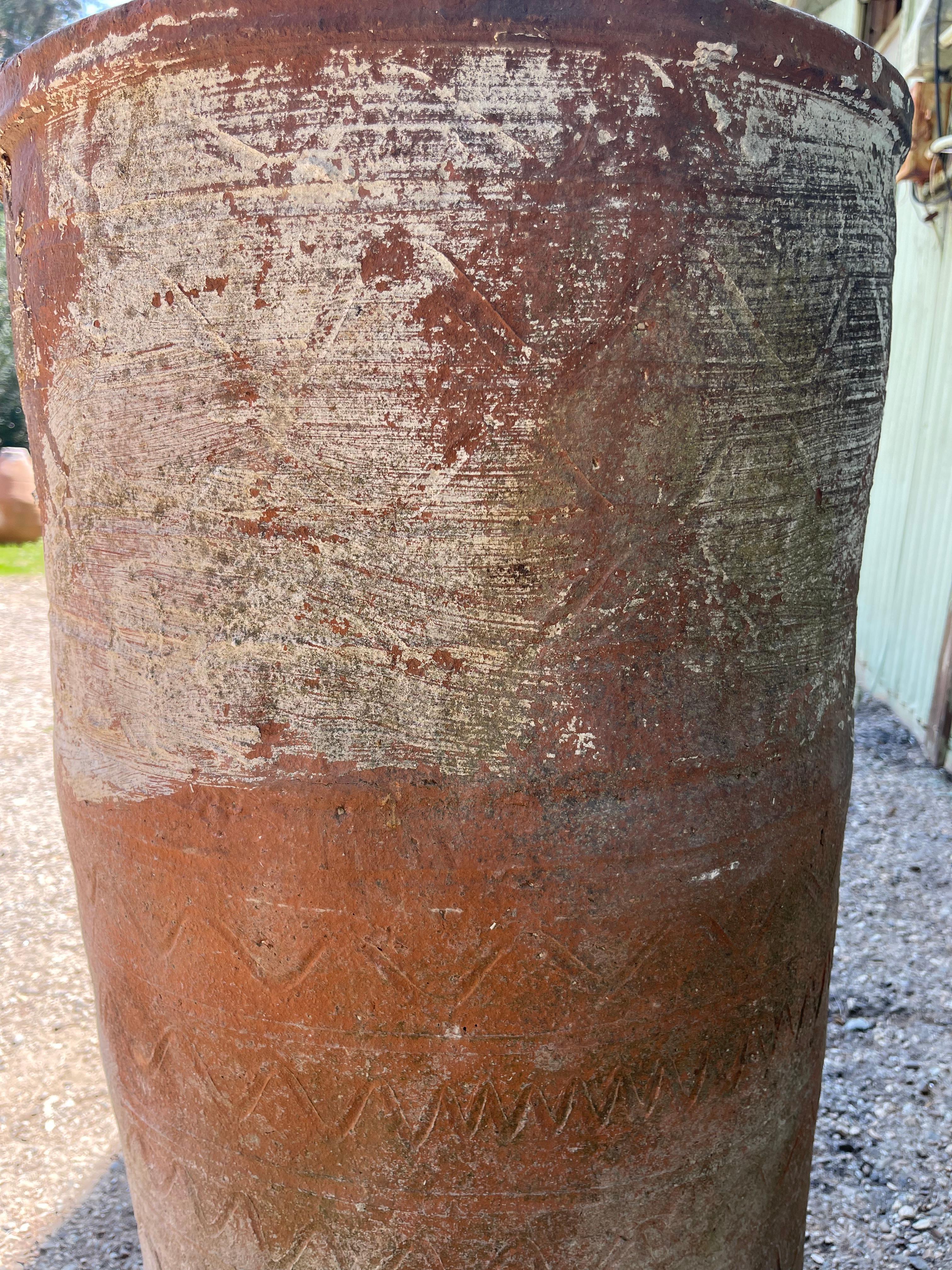 Kök Boya Küpü (Pot de teinture de racines turques - grand) Bon état - En vente à Ojai, US