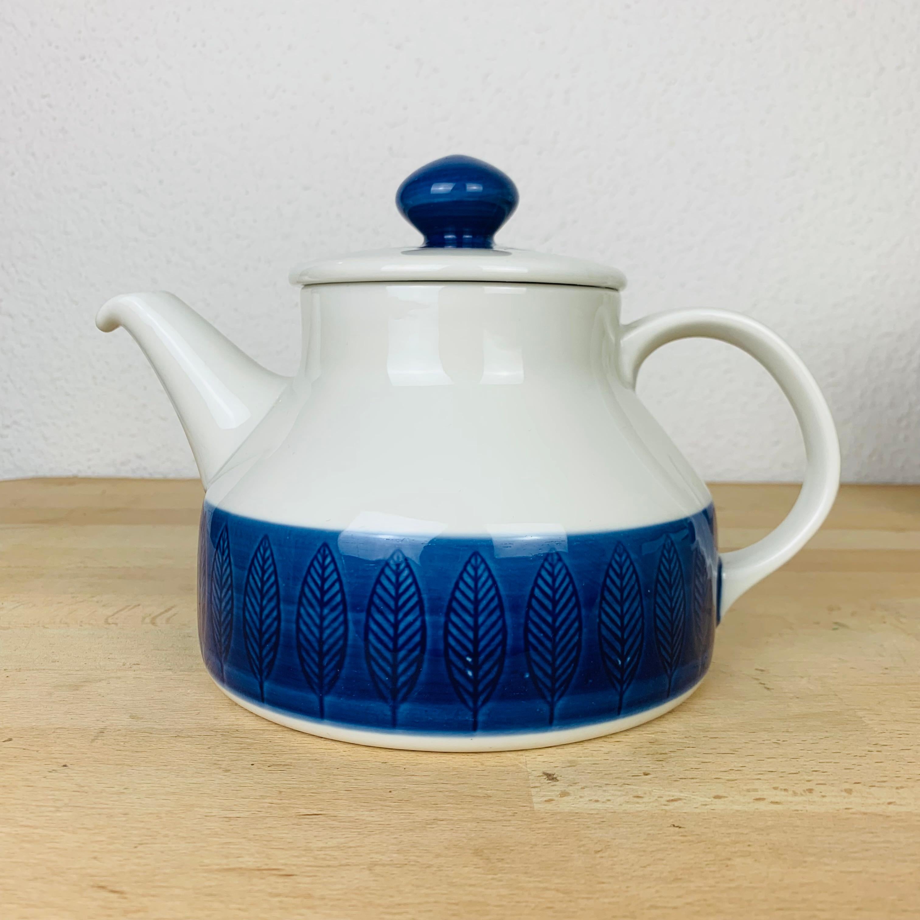 Koka tea set by Hertha Bengtson for Rörstrand Sweden  For Sale 1