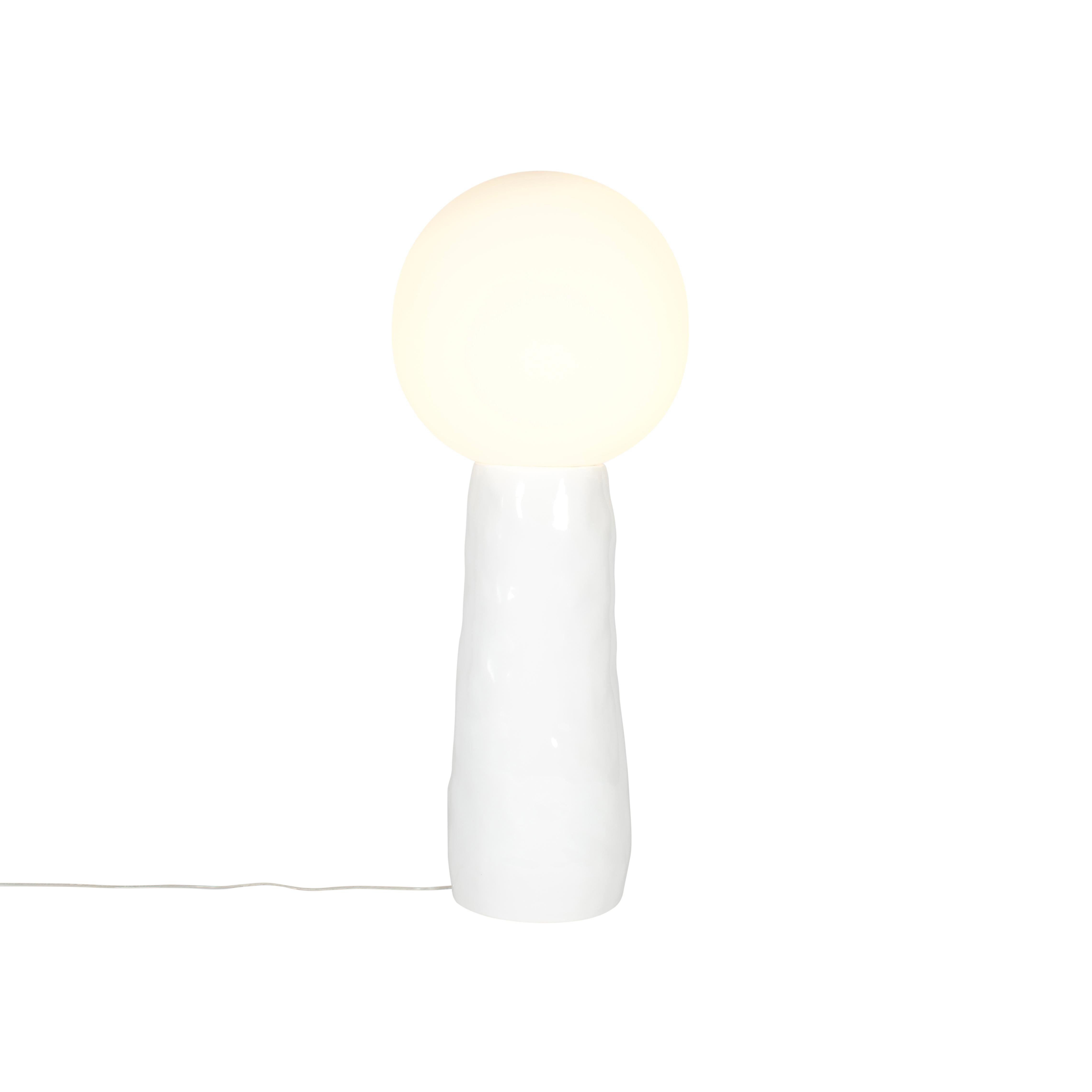 Lampada da terra Kokeshi High Grey in terracotta acetata di Pulpo in vendita 3