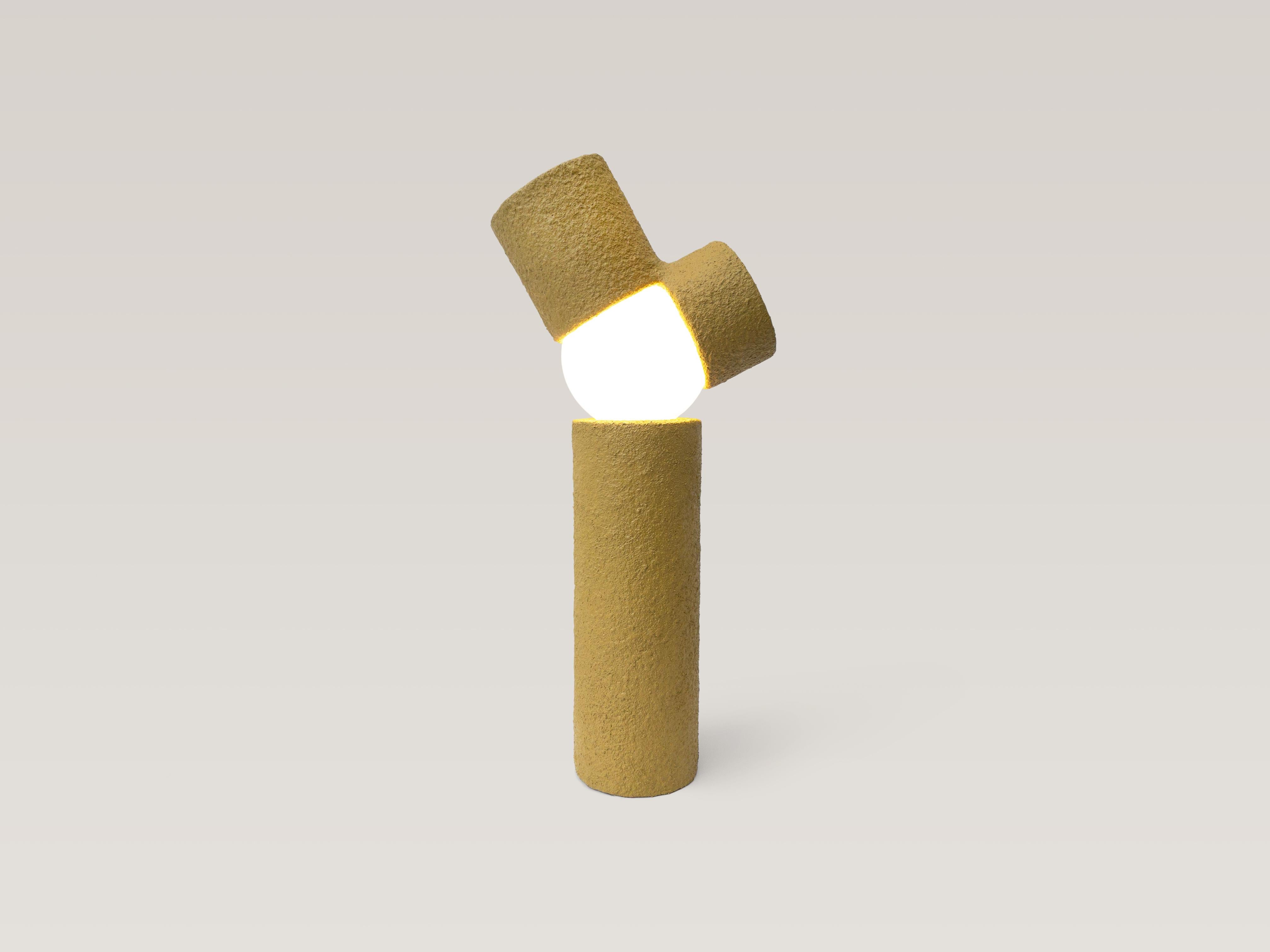 Minimalist Contemporary Dimmable Table Lamp - 
