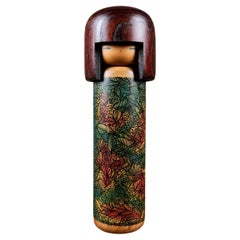 Kokeshi con hojas de Usaburo, Japón, años 90