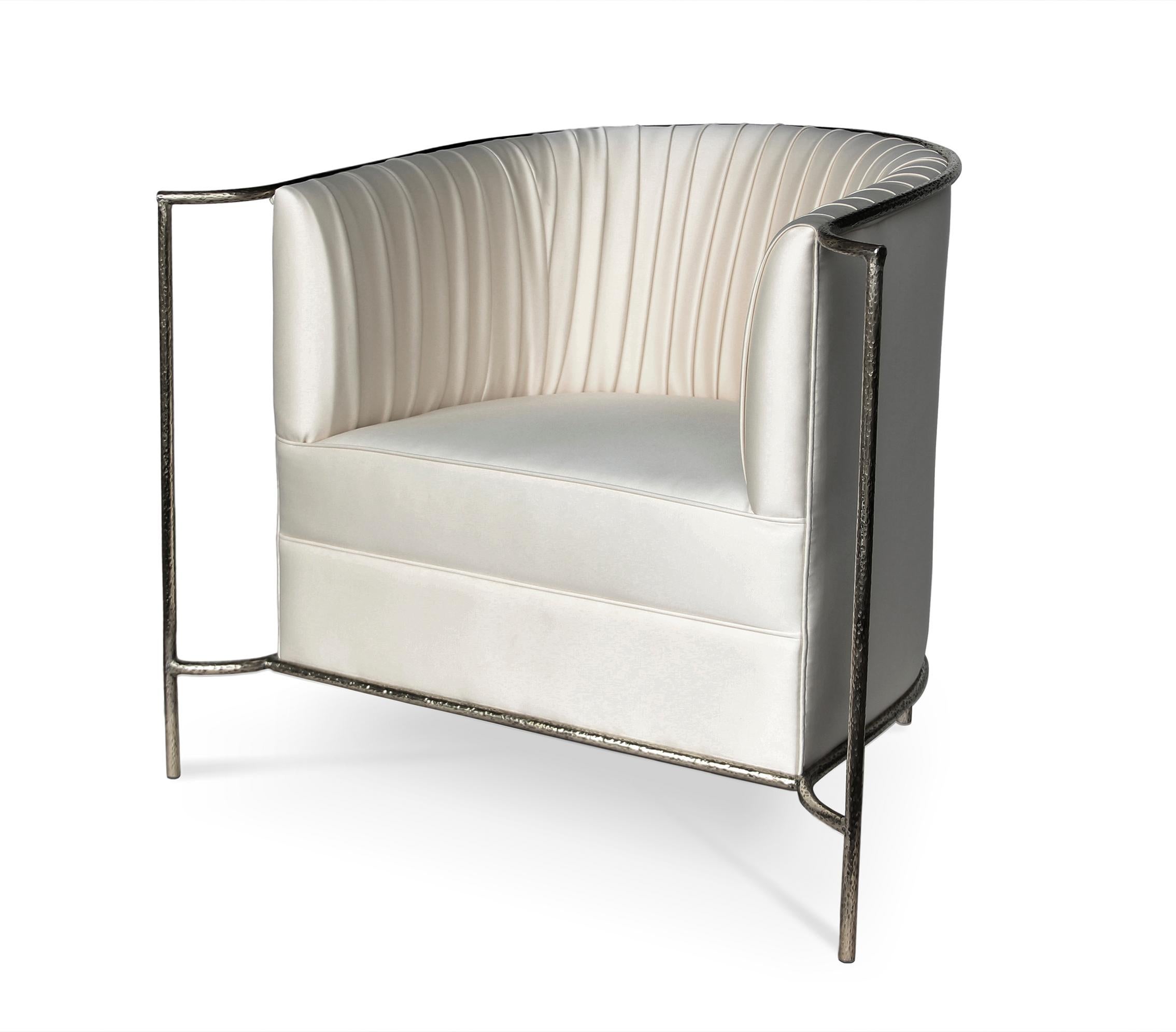 Desire Chair In New Condition For Sale In New York, NY