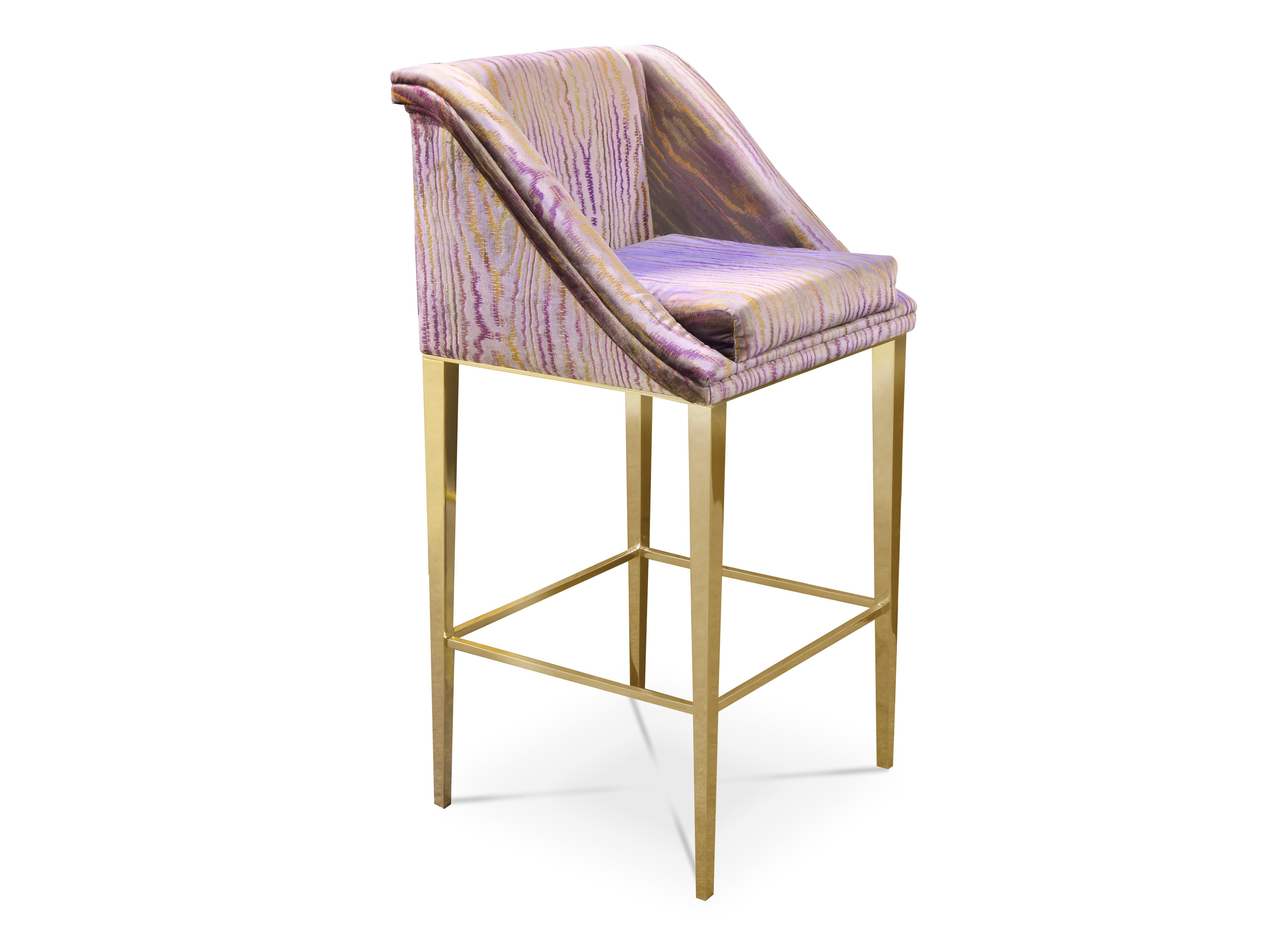 Geisha Bar Stool in Brass In New Condition For Sale In New York, NY