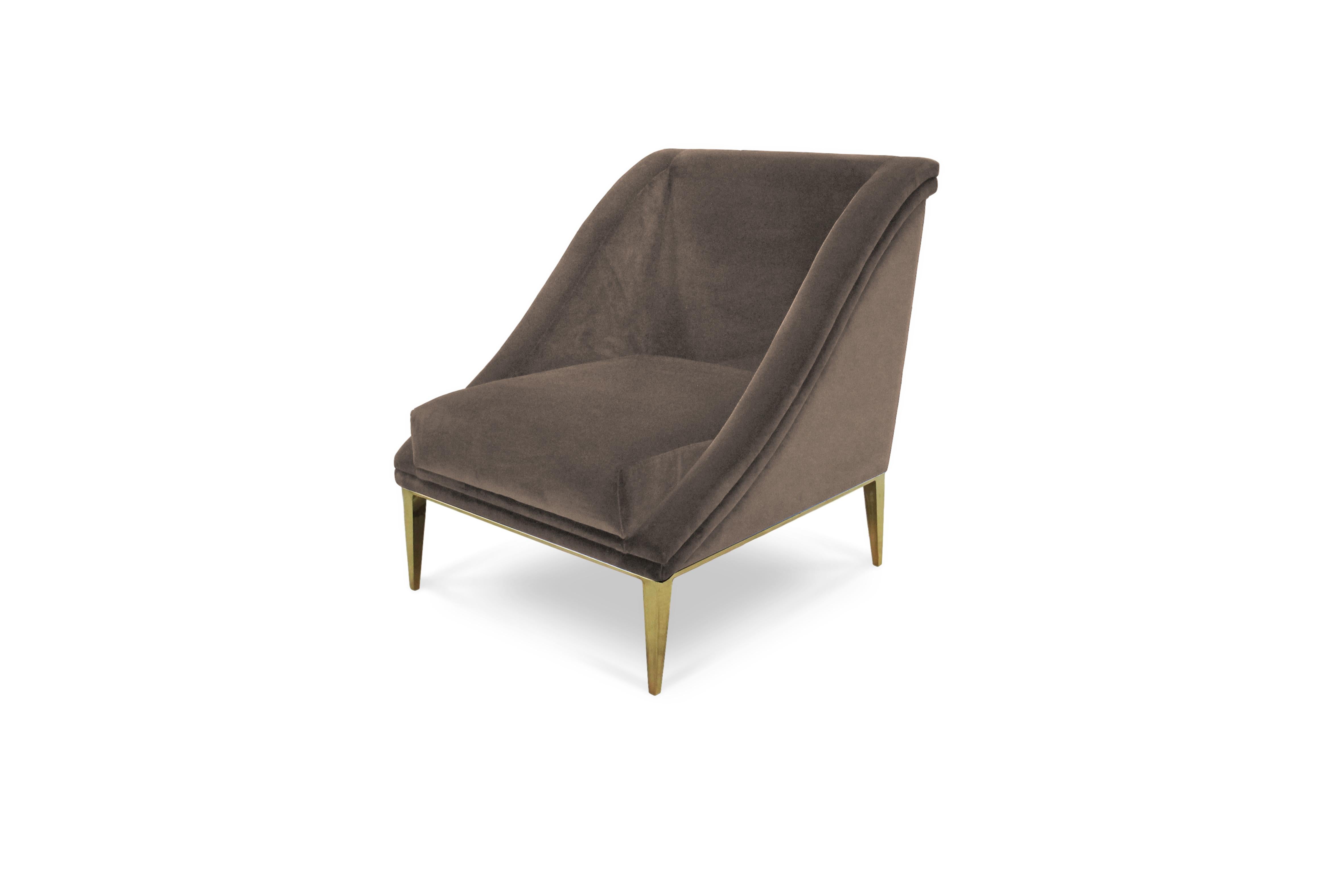 Designed to perform in a matter that indulges the eyes, the Geisha ‘s curves grace a room with the extravagance and poise of a Kyoto Geisha. This fully upholstered tight back chair is wrapped with a chic metal band leading to modern and sleek metal