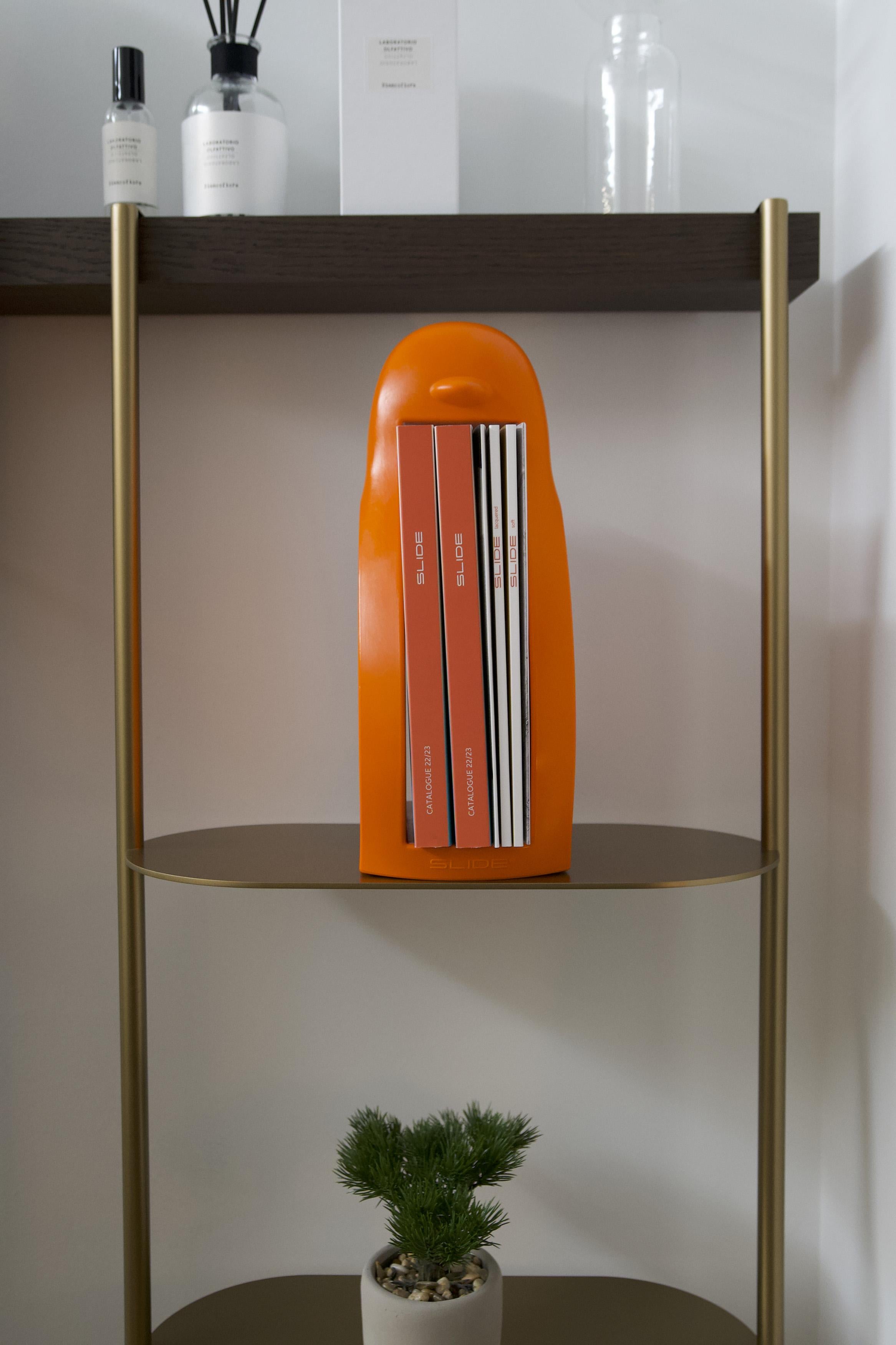 Italiano Portariviste Kokò Book Flame Red di Giò Colonna Romano in vendita