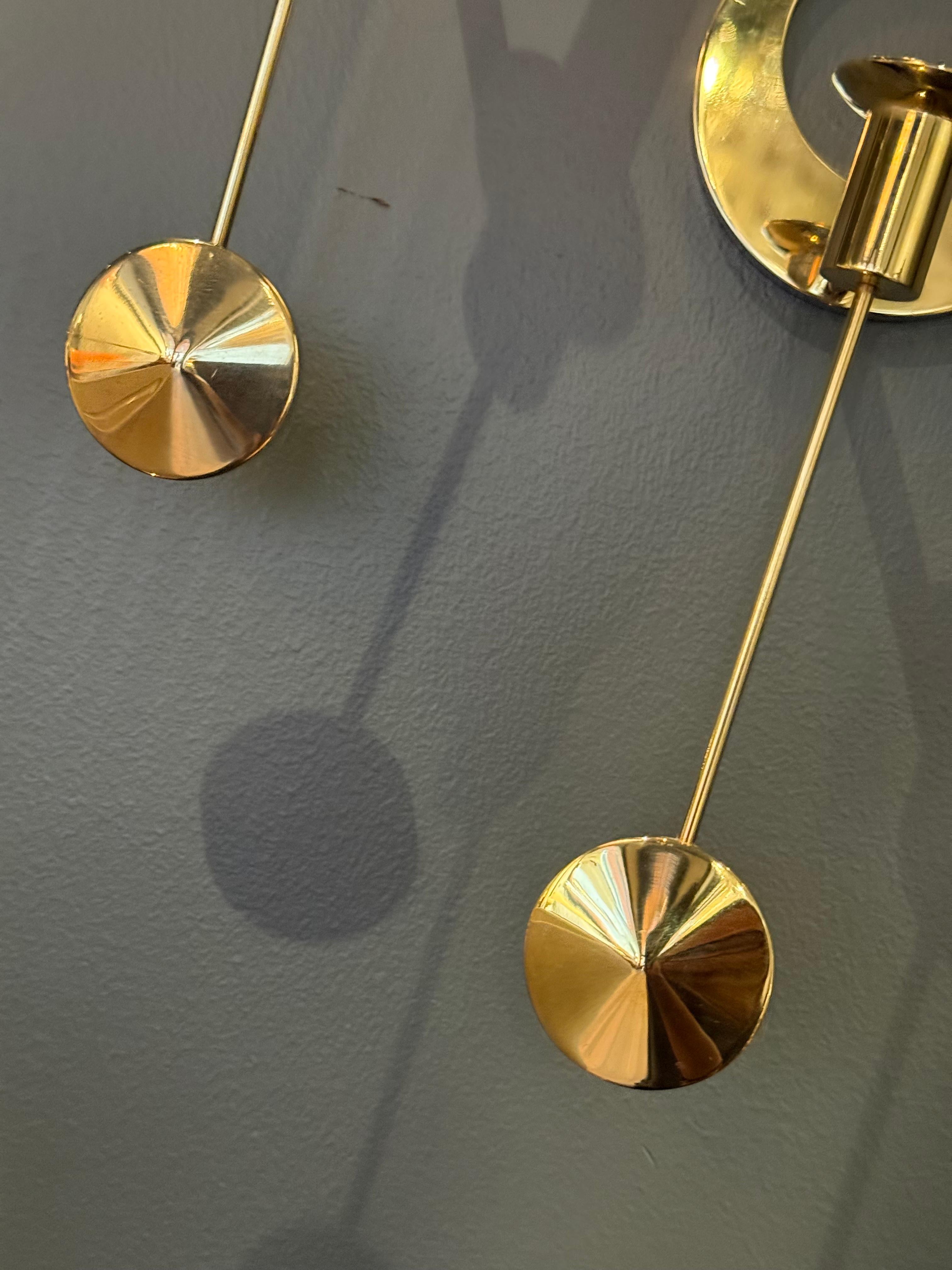 Kolbäck Paar Wandkerzenhalter aus Messing, 1960er Jahre. im Zustand „Gut“ im Angebot in Bromma, SE