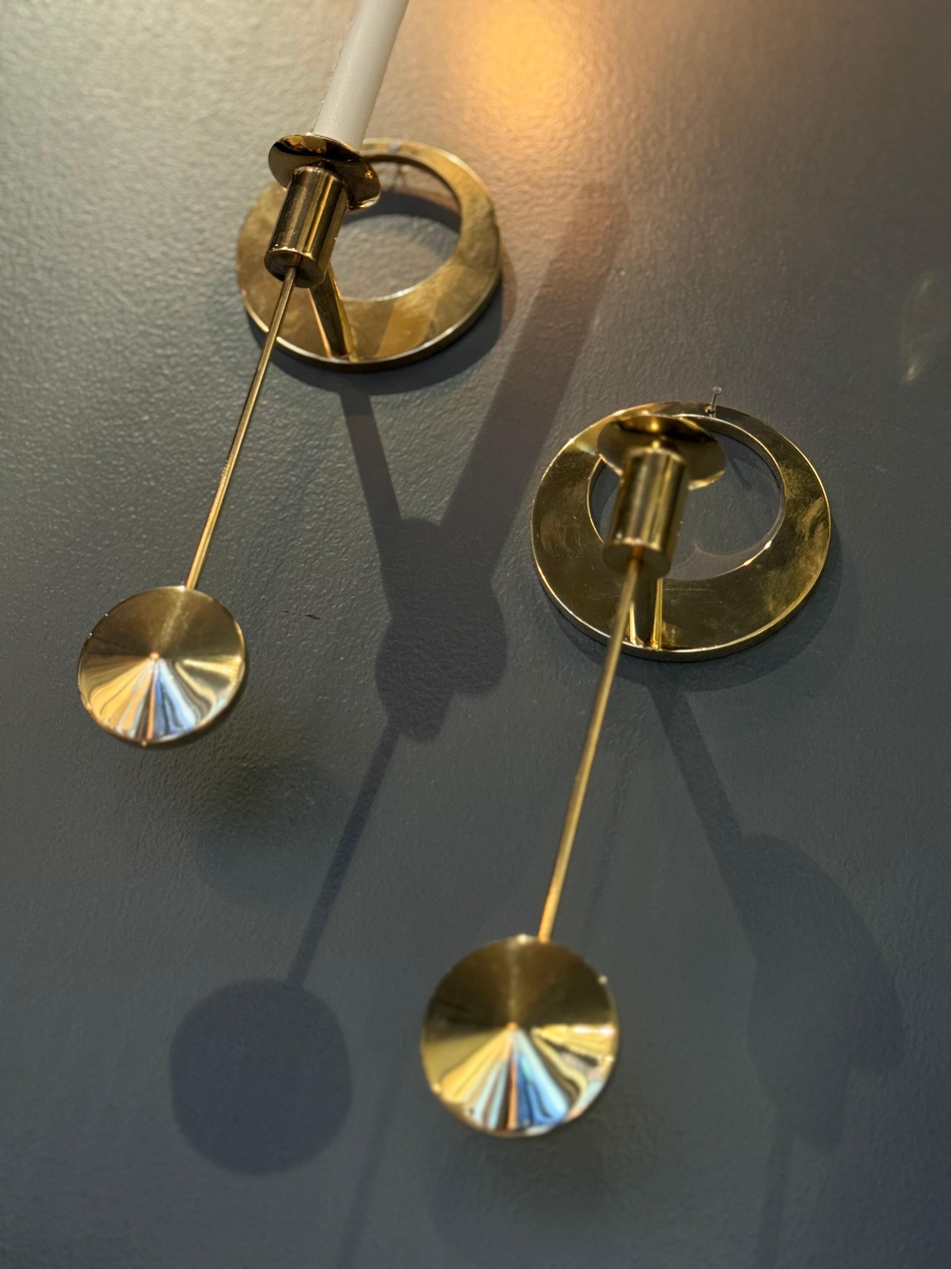 Kolbäck Paar Wandkerzenhalter aus Messing, 1960er Jahre. (Mitte des 20. Jahrhunderts) im Angebot