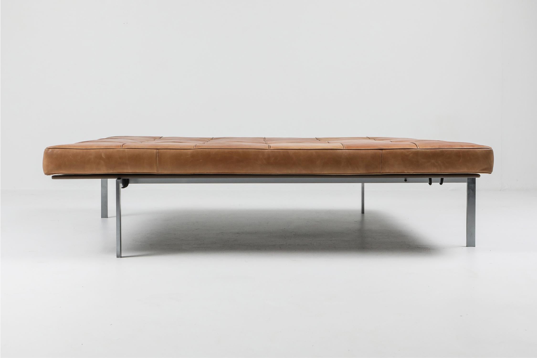 Kold Christensen Edition Poul Kjaerholm Daybed Model PK80A, 1959 In Good Condition In Antwerp, BE