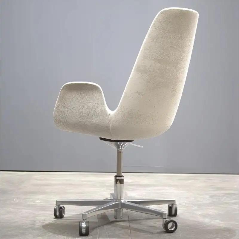 Koleksiyon Halia Office Chair in Grey by Studio Kairos In Good Condition For Sale In Basildon, London