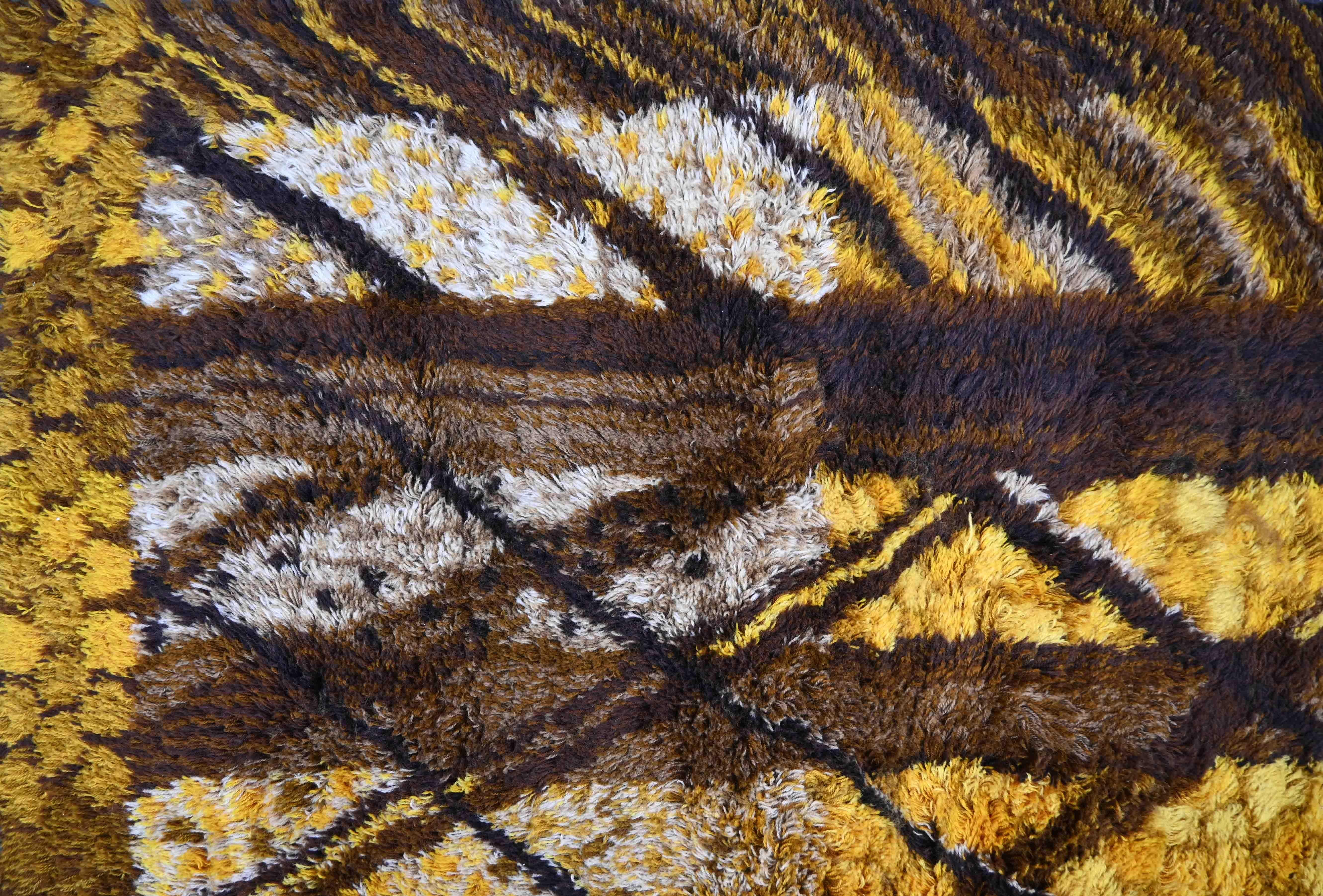 KOLMARDEN, alfombra sueca Rya firmada por la Manufactura Öster Gyllen, Linköping en Excelente estado para la venta en Paris, FR