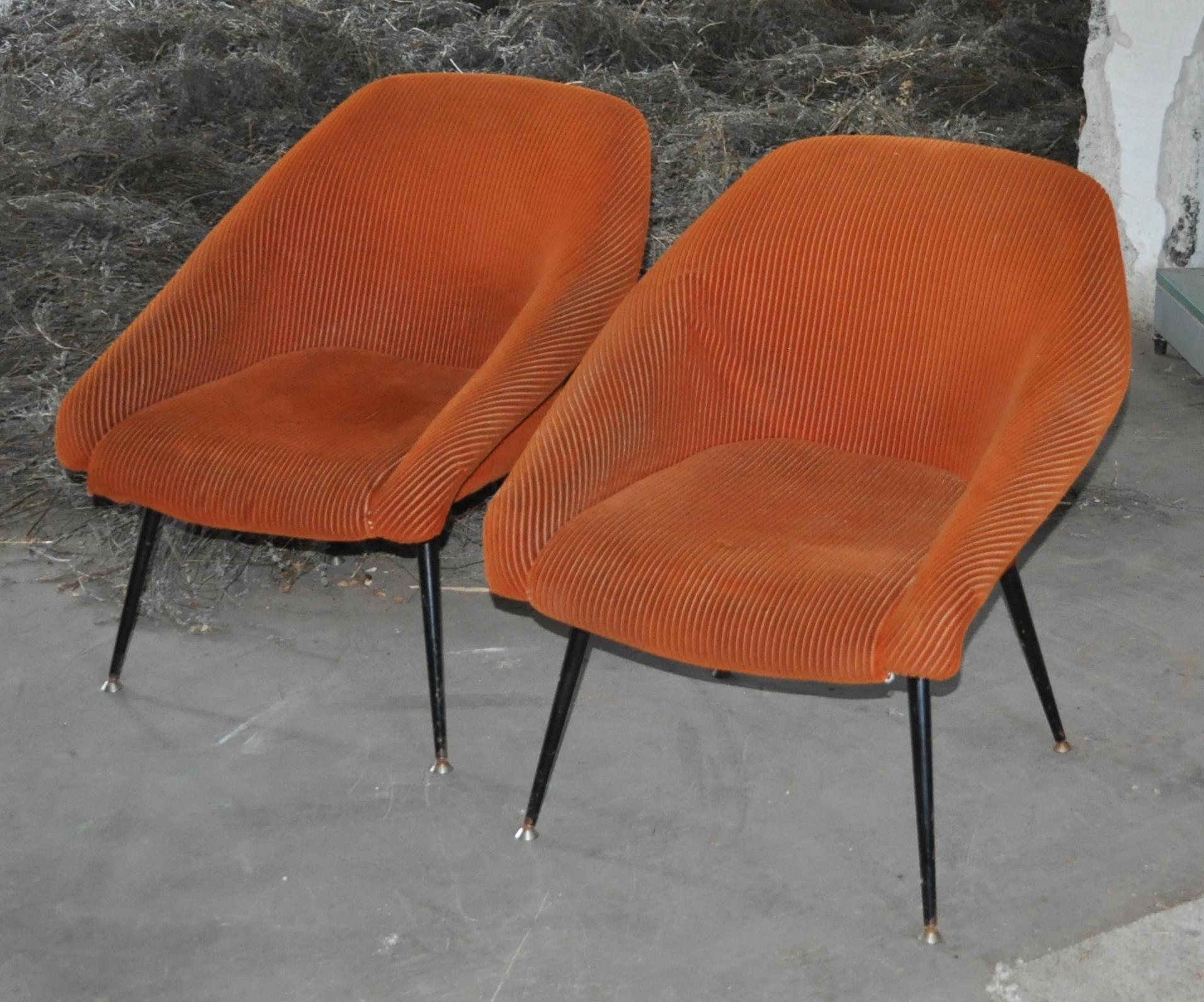 Midcentury Köln armchair with original orange upholstery, 1960s.
from VEB Sitzmöbelwerke Waldheim, 1960s

Size: 57 x 76 x 68.