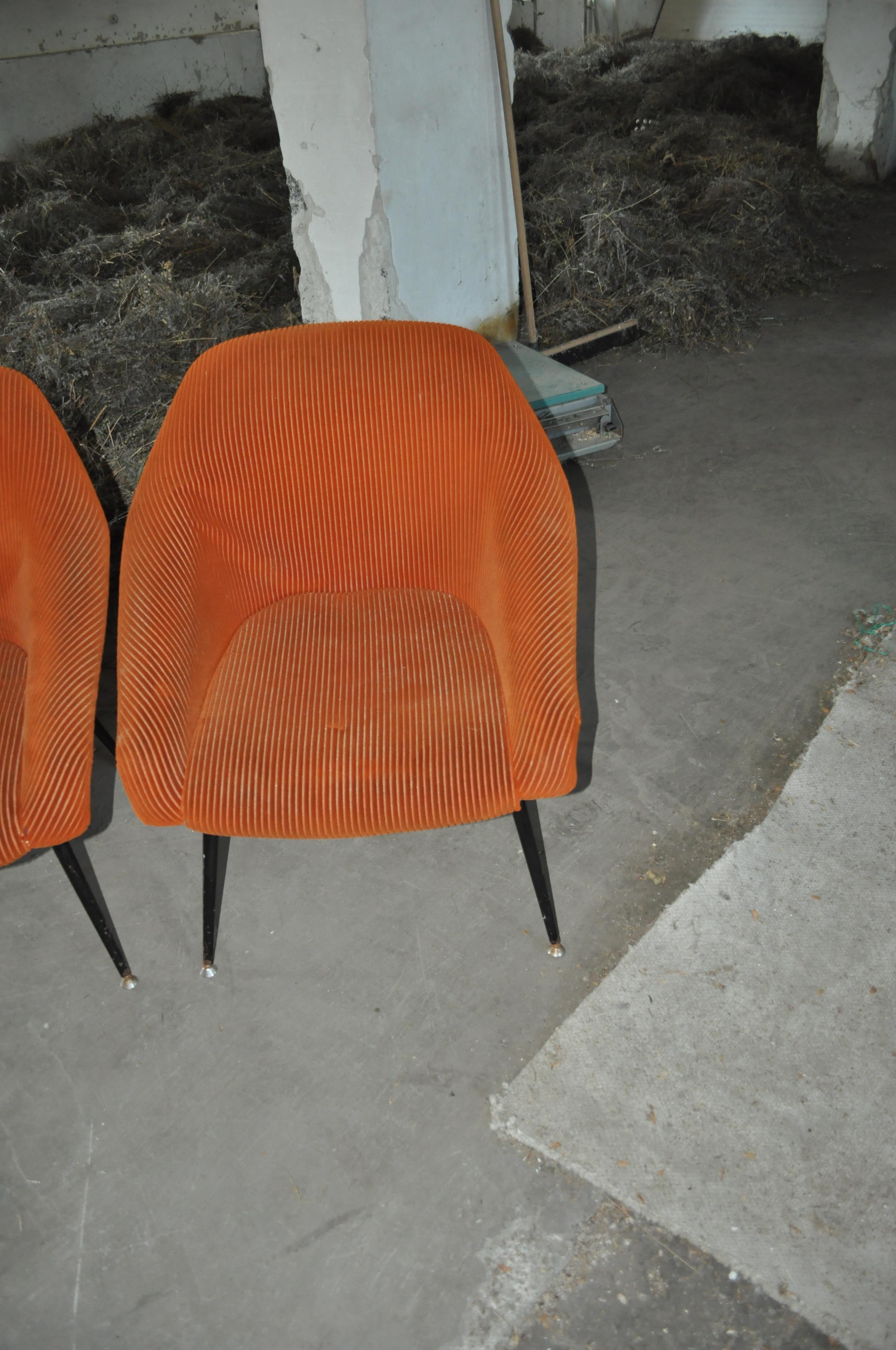 Fabric Köln Lounge Chair on Black Metal Legs, 1960s For Sale