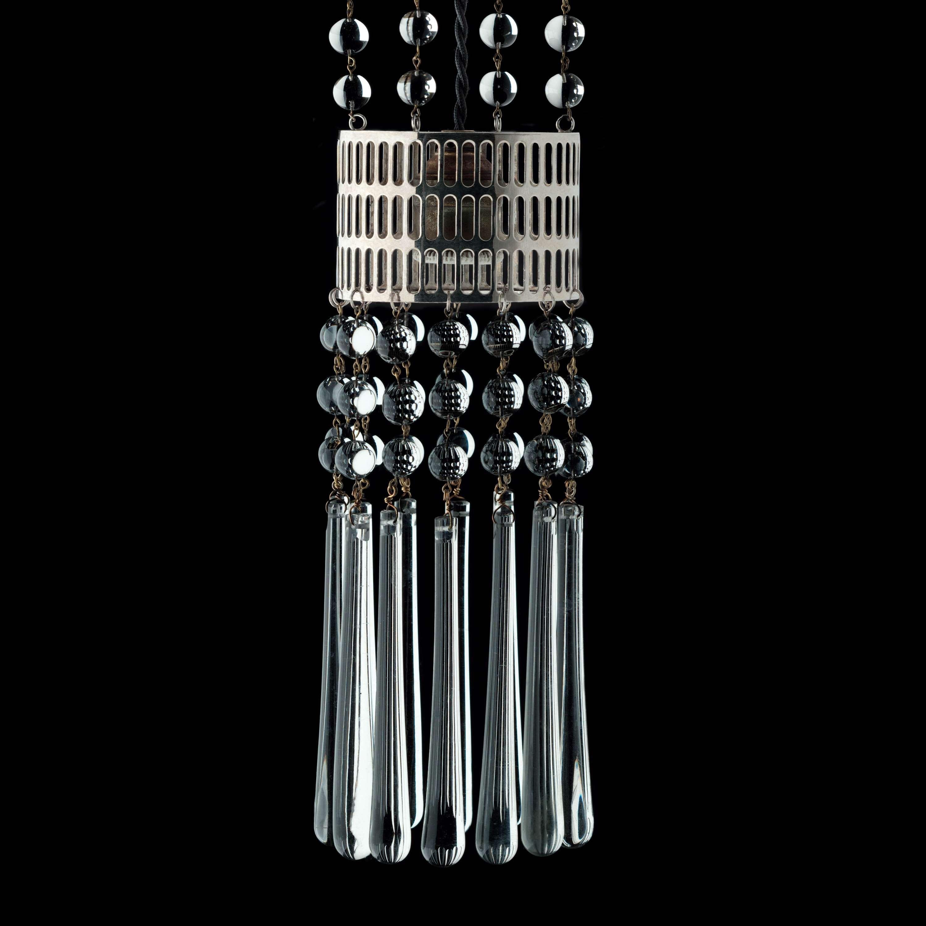 Austriaco Lampada da soffitto Koloman Moser in vetro cristallo e ottone Jugendstil, riedizione in vendita