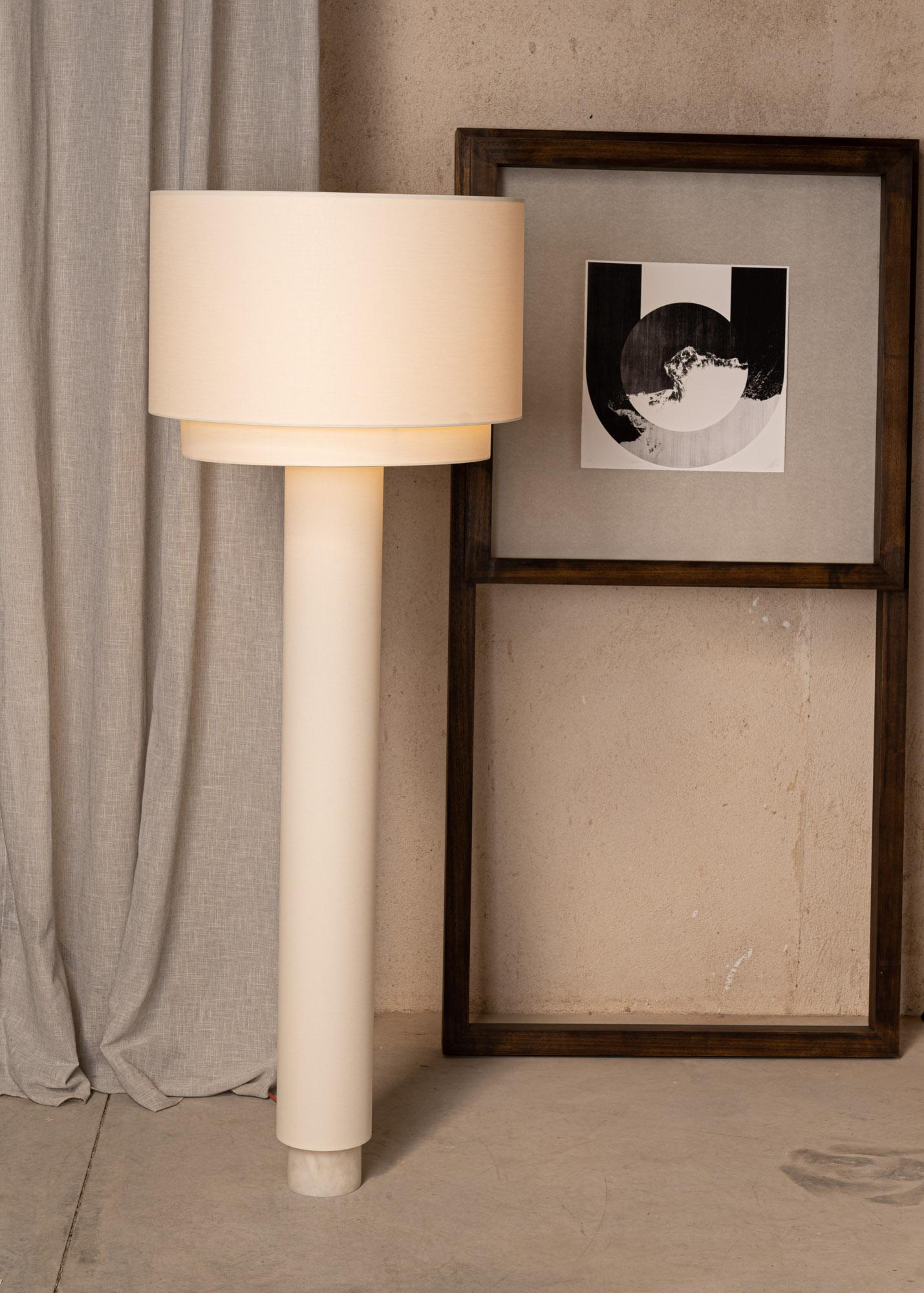 Kolumno White Alabaster Floor Lamp by Simone & Marcel
Dimensions: D 60 x W 60 x H 176 cm.
Materials: Brass, cotton and white alabaster.

Also available in different marble and alabaster options and finishes. Custom options available on request.