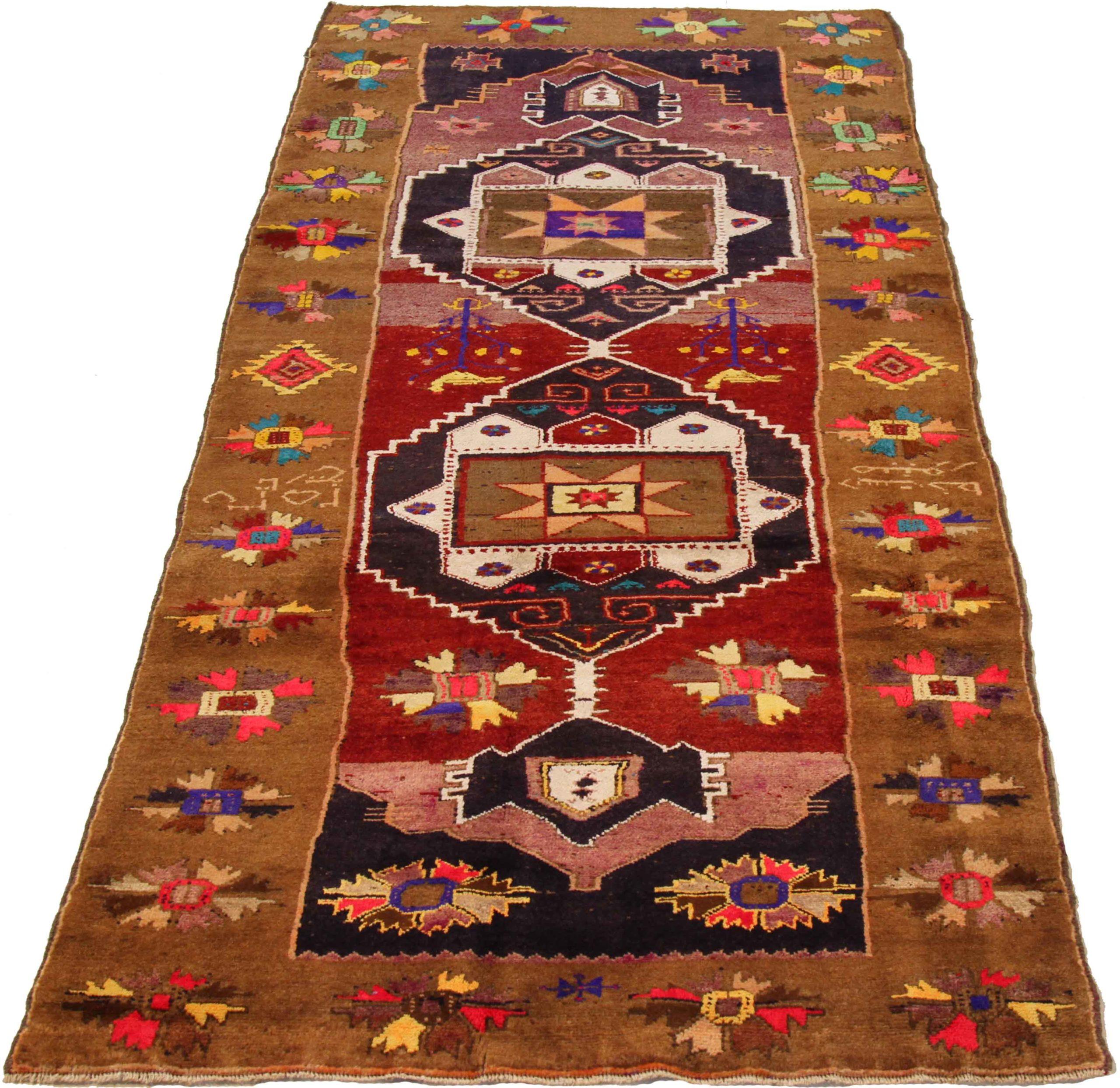 Discover the elegance of this unique Kolyai featuring beautiful craftsmanship in Circa 1880. Designed with meticulous attention to detail, this exclusive design is perfect for enhancing your space.