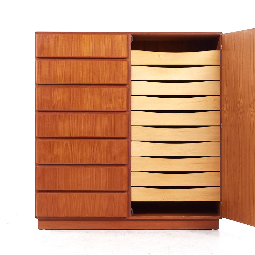 Komfort Mid Century Danish Teak Gentleman's Chest Highboy Dresser For Sale 4