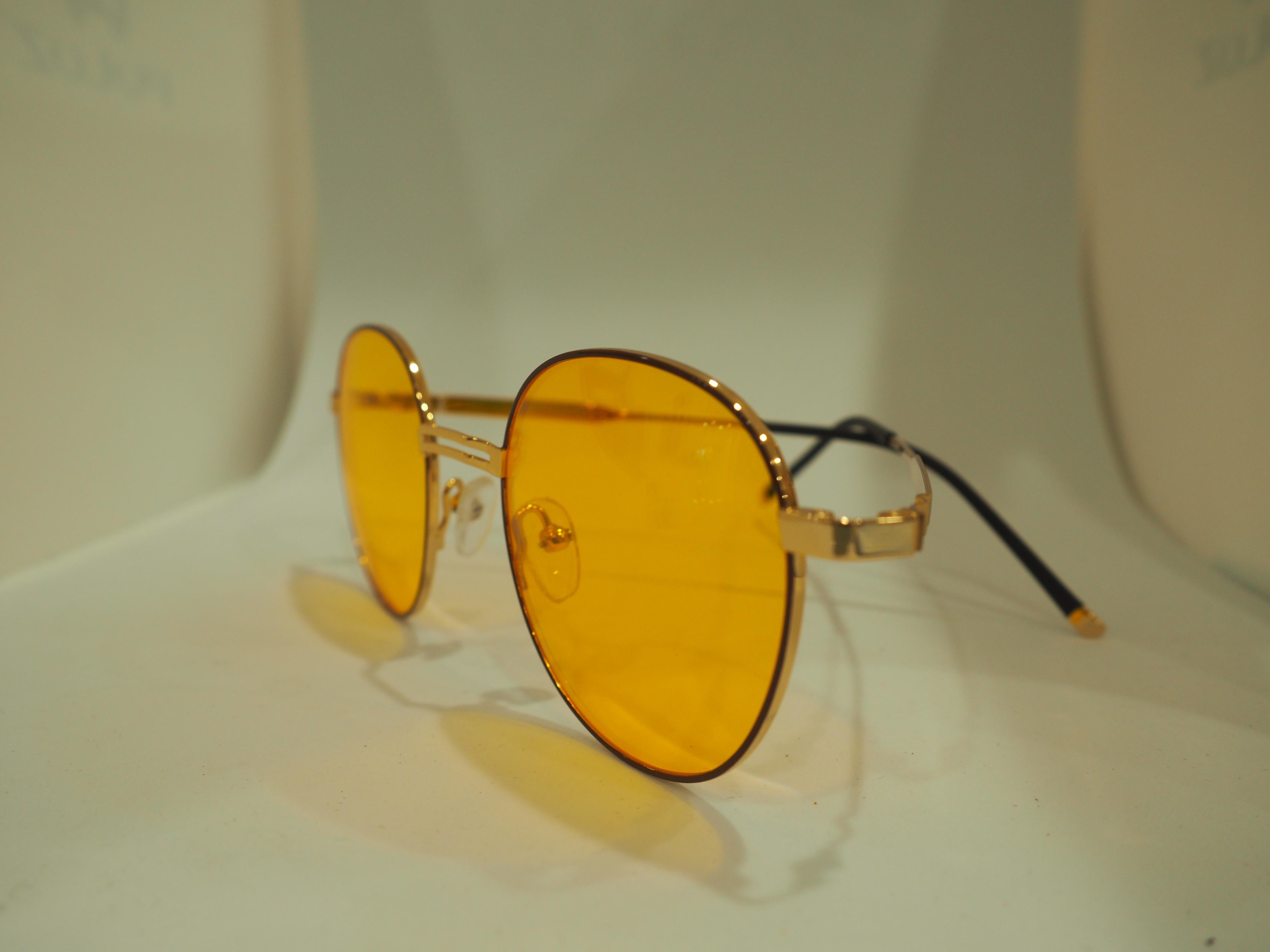 Kommafa orange sunglasses In New Condition In Capri, IT