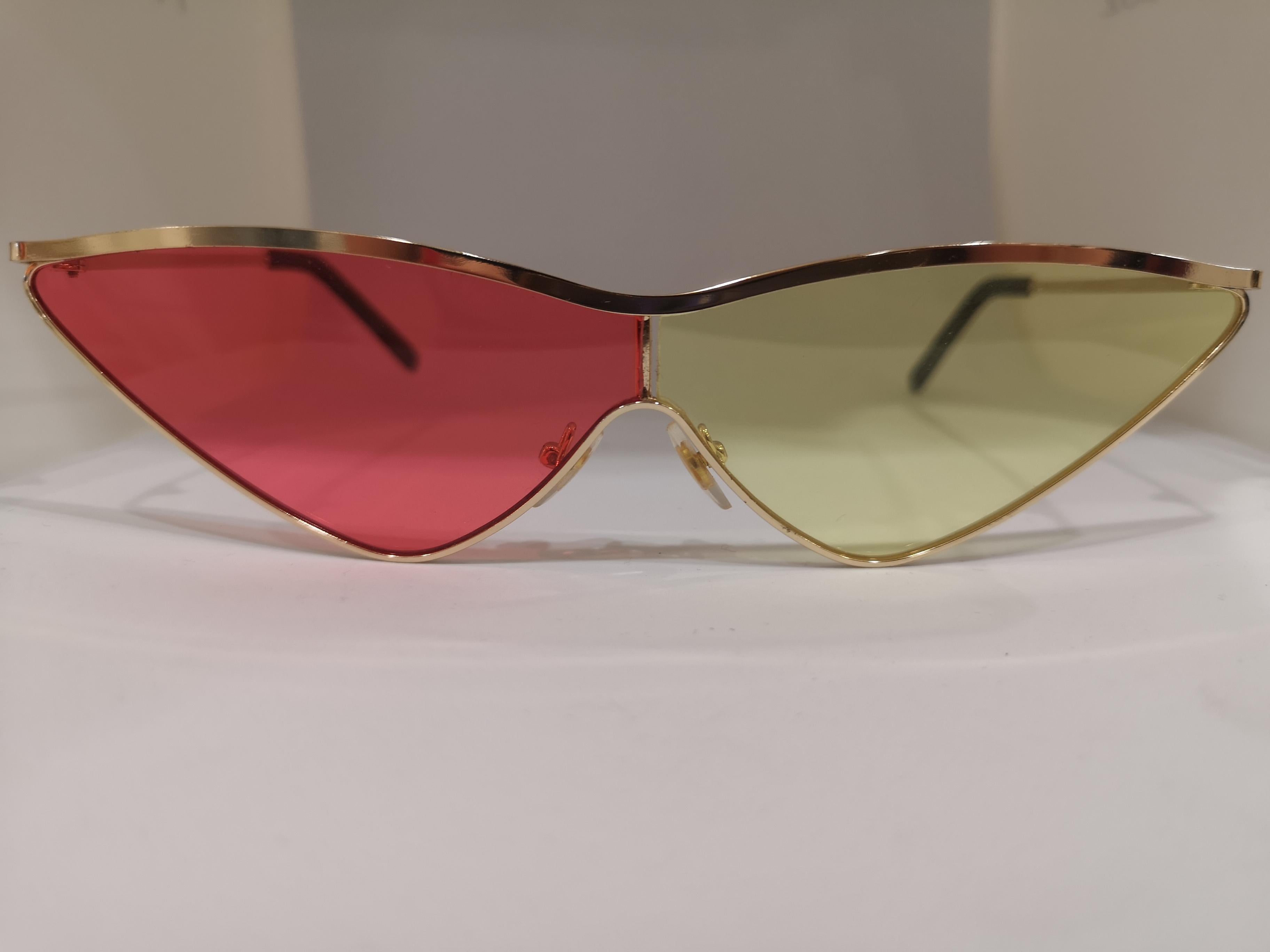 Kommafa pink yellow lens gold sunglasses In New Condition In Capri, IT
