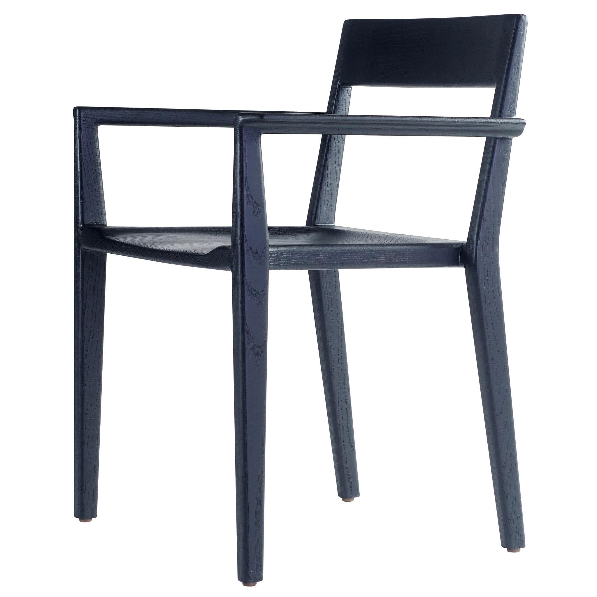 Sillón Kompson de fresno ennegrecido Moderno de mediados de siglo en venta