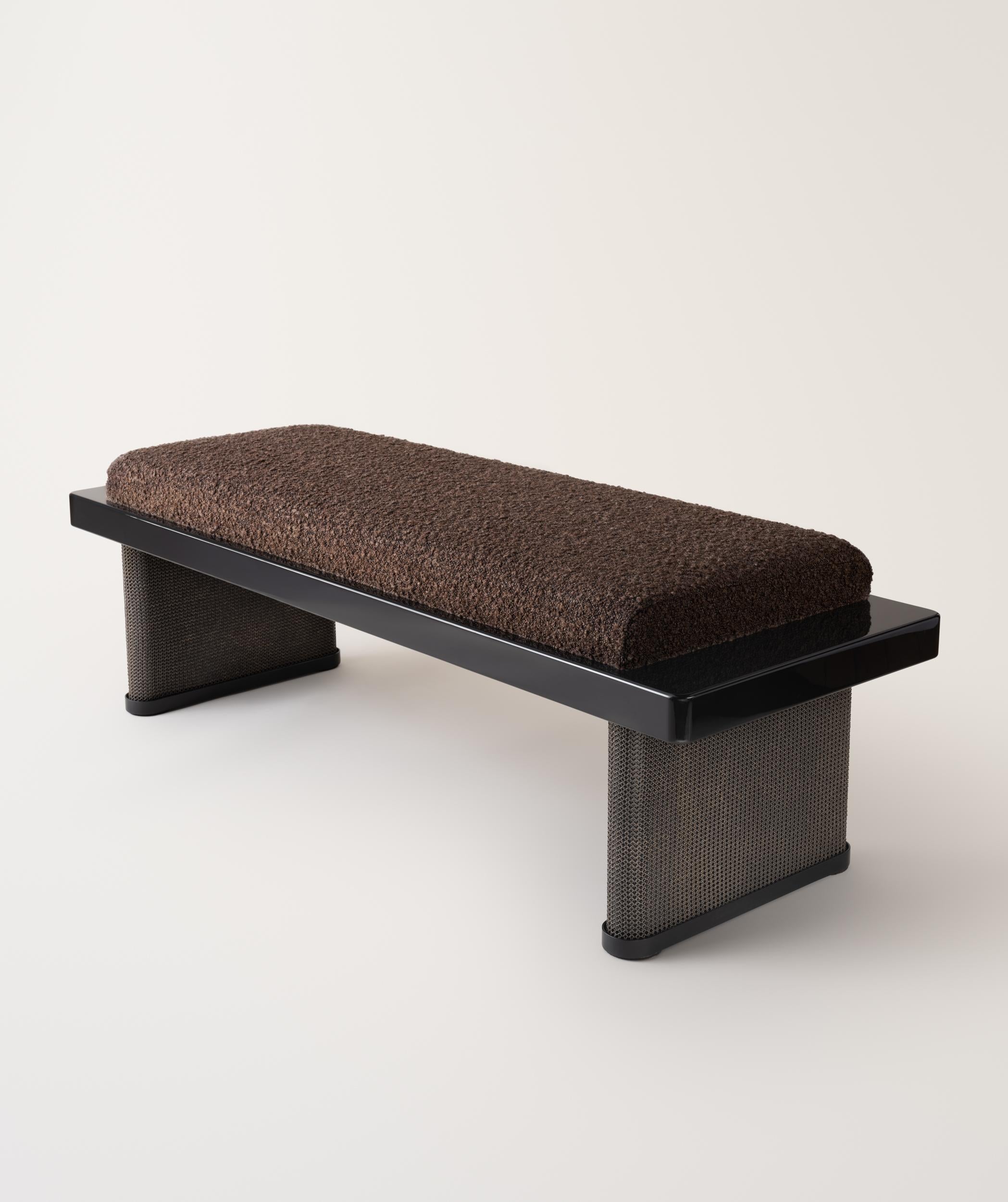 Contemporary Konekt Armor Bench with High Gloss Lacquer, Chainmail and Velvet For Sale