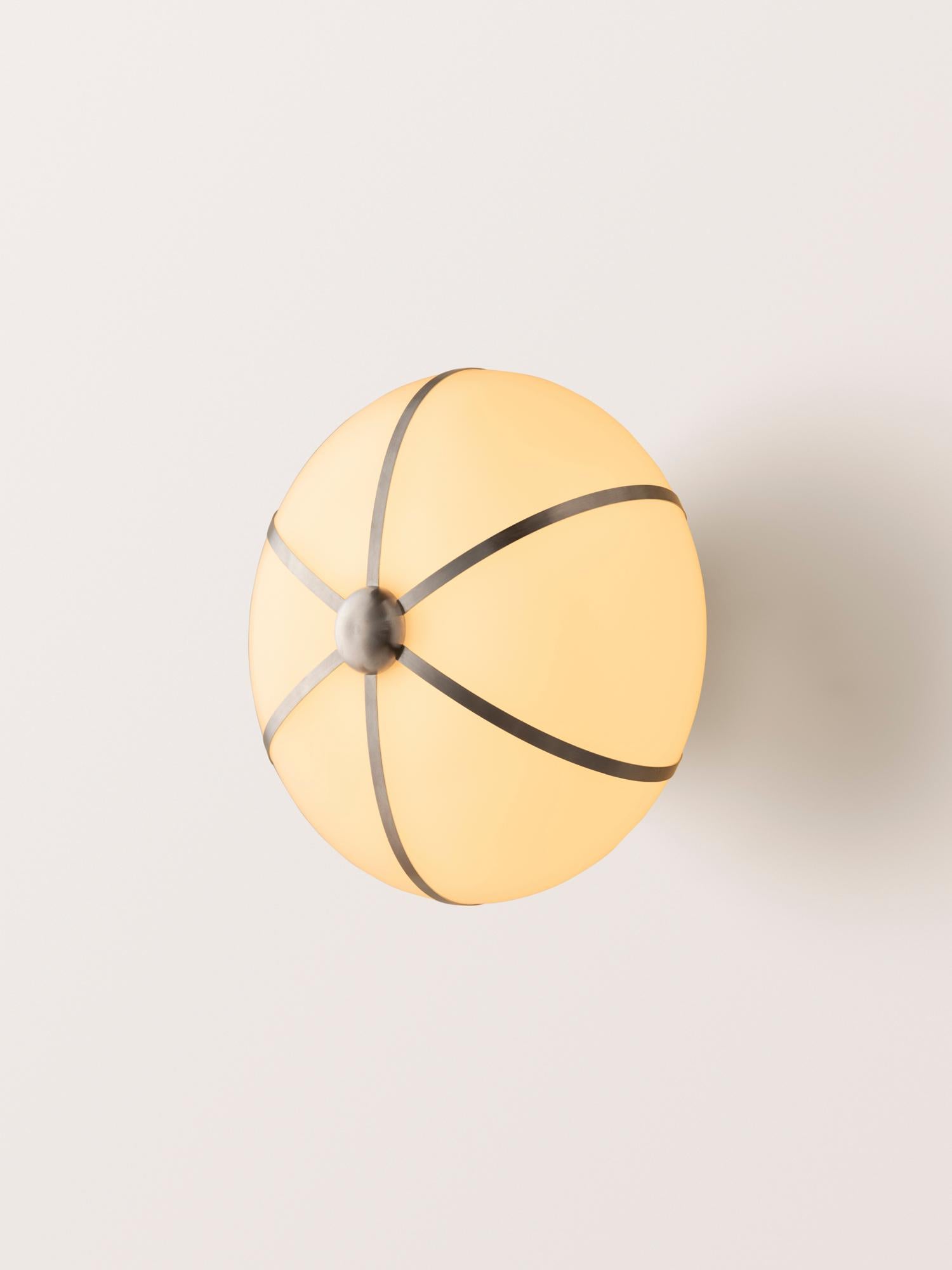 Lámpara Konekt Rib - Elipse Pequeña Siglo XXI y contemporáneo en venta