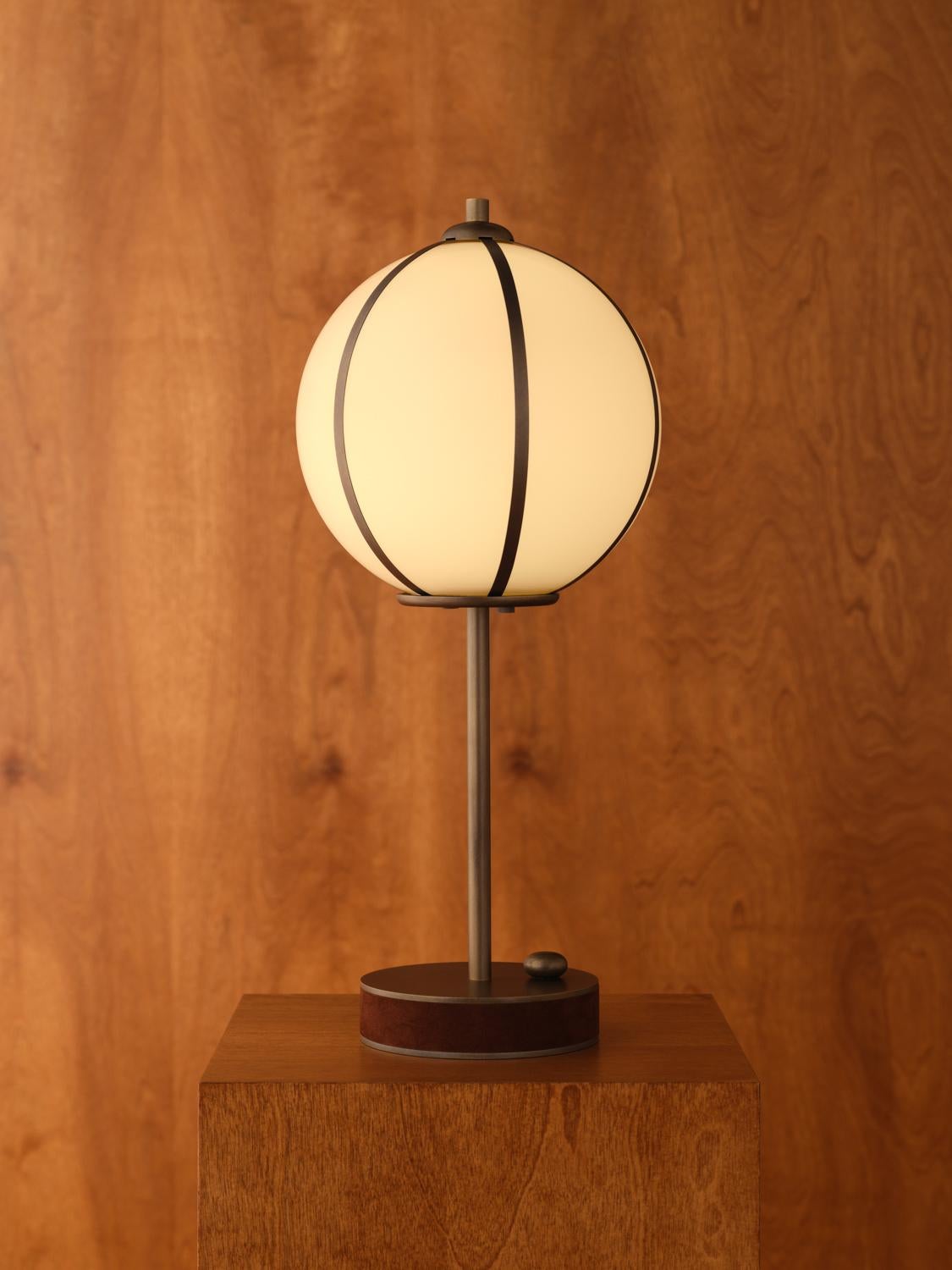 Contemporary Konekt Rib Table Lamp - Sphere 14