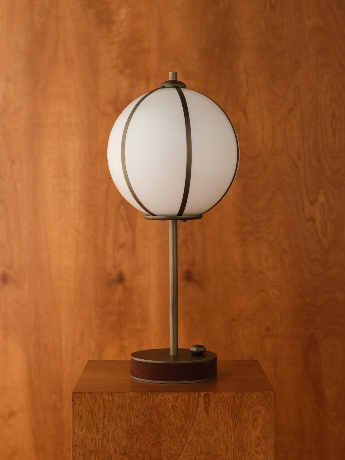 Brass Konekt Rib Table Lamp - Sphere 14