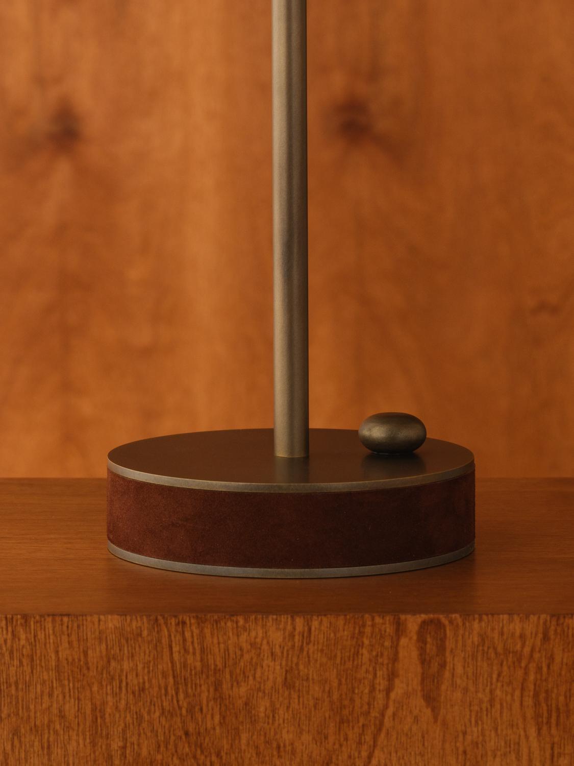 Konekt Rib Table Lamp - Sphere 14