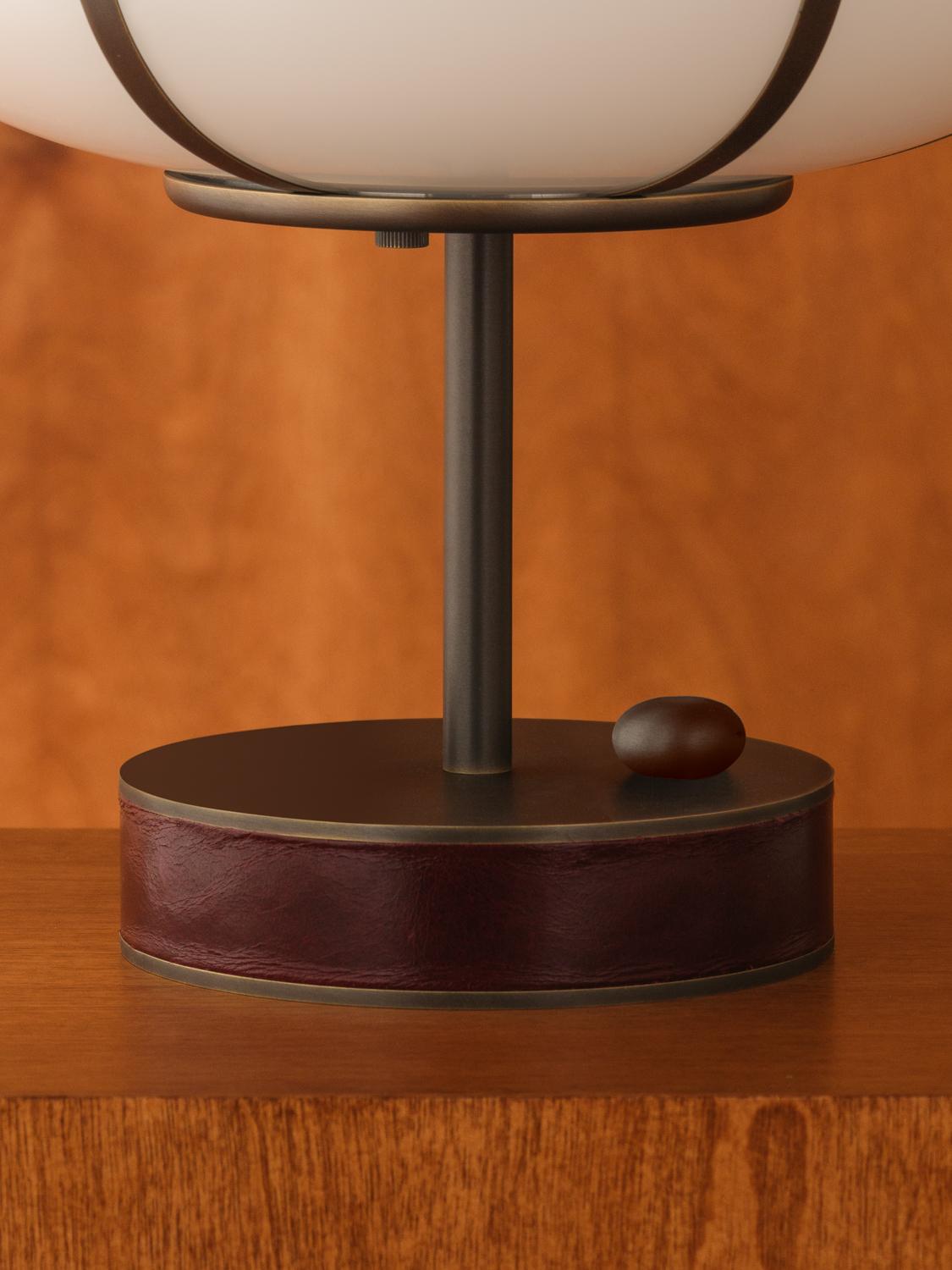 Konekt Rib Table Lamp - Sphere 18