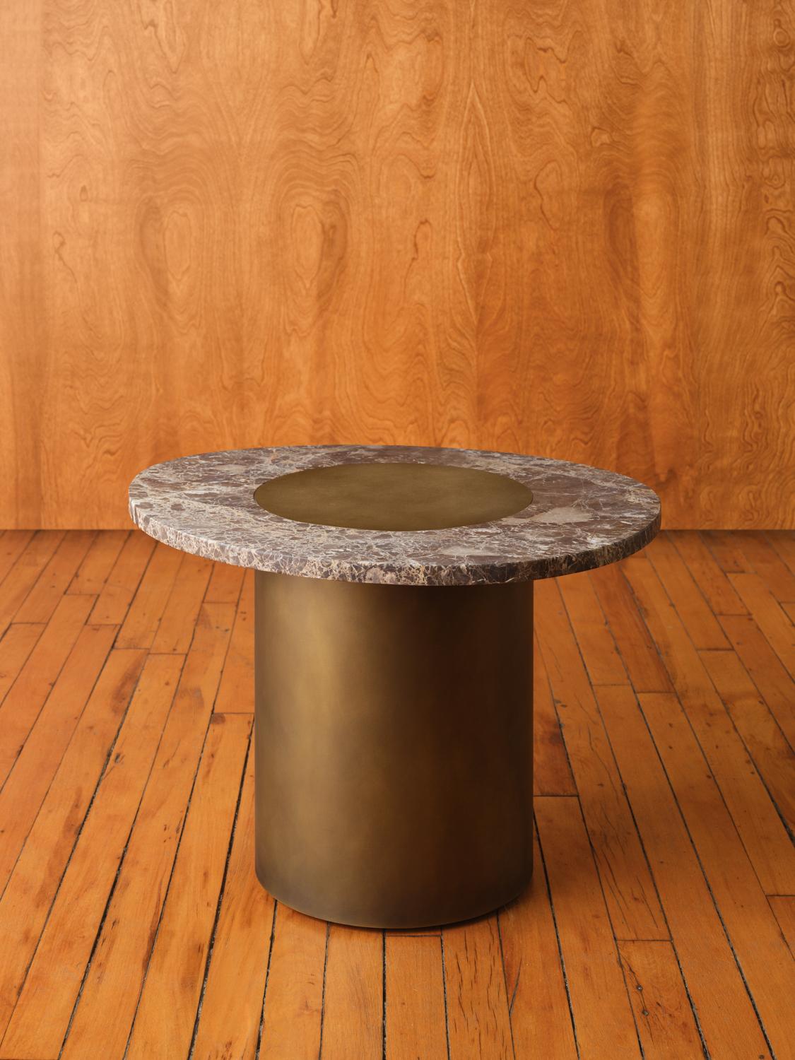 American Konekt Silo Side Table Large - Marble and Antique Brass For Sale