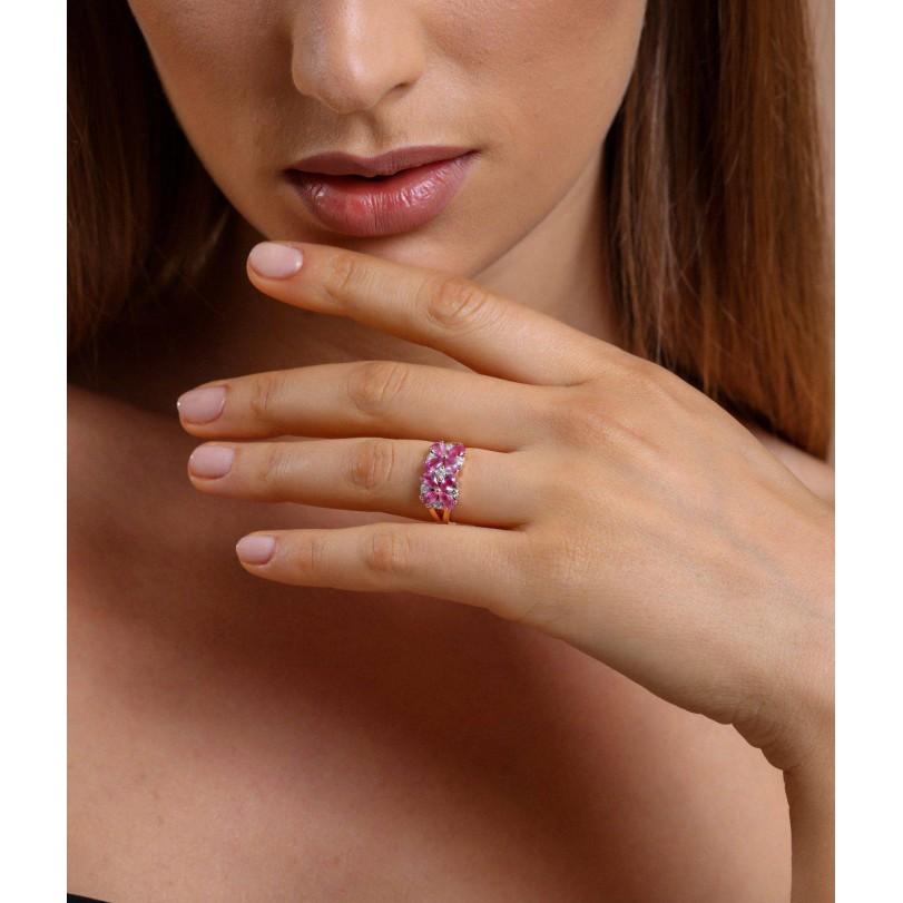 2.49ct Pink Sapphire And Diamond Ring In New Condition For Sale In Fatih, 34