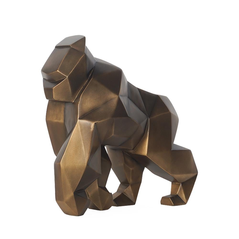 Skulptur Kong Gorilla aus Harz, 
in patinierter Bronzeschicht.
Skulptur im kubischen Stil.
Außergewöhnliches Stück.