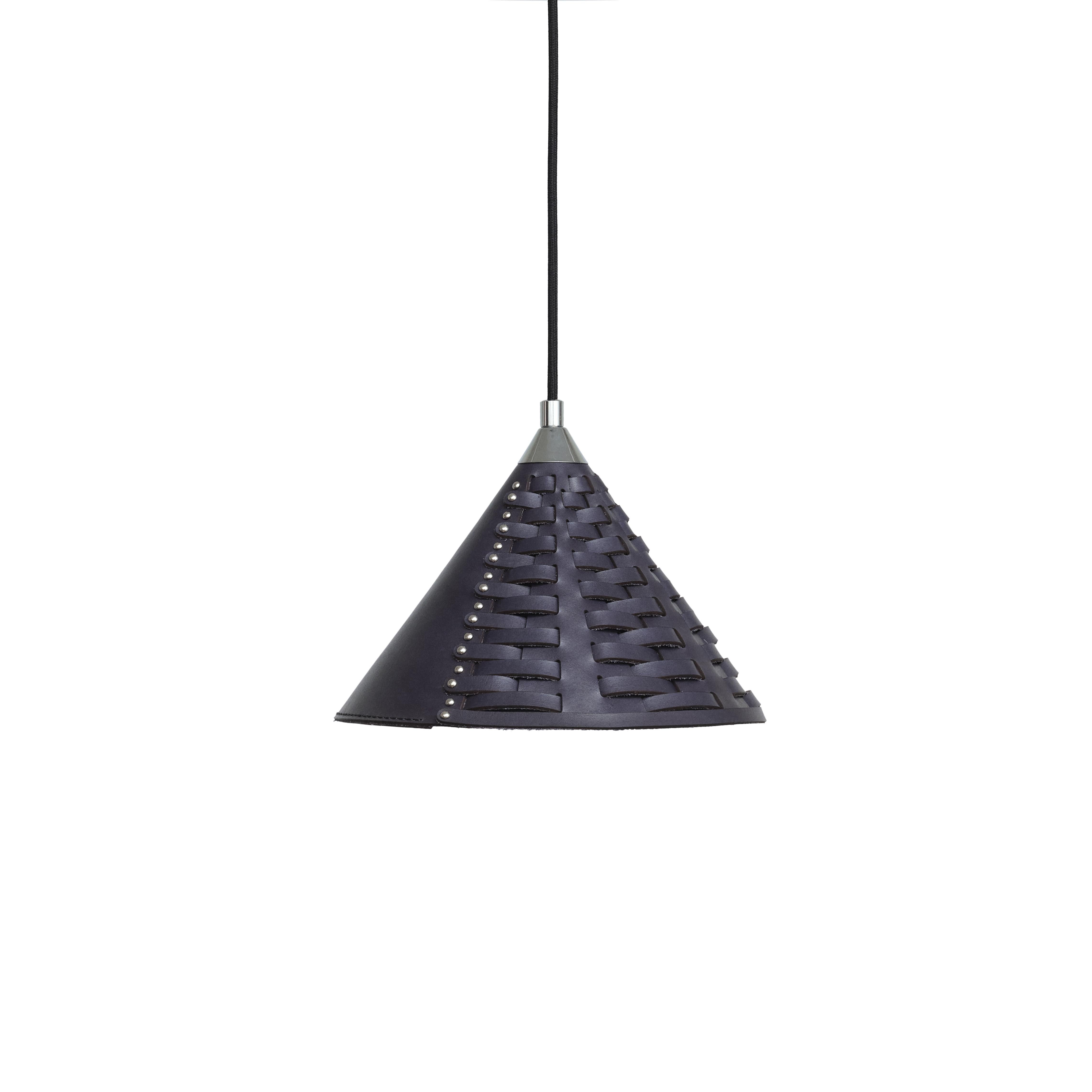 Lampada a sospensione piccola Koni in pelle conciata al vegetale, ottone e acciaio di UNIQKA in vendita 3