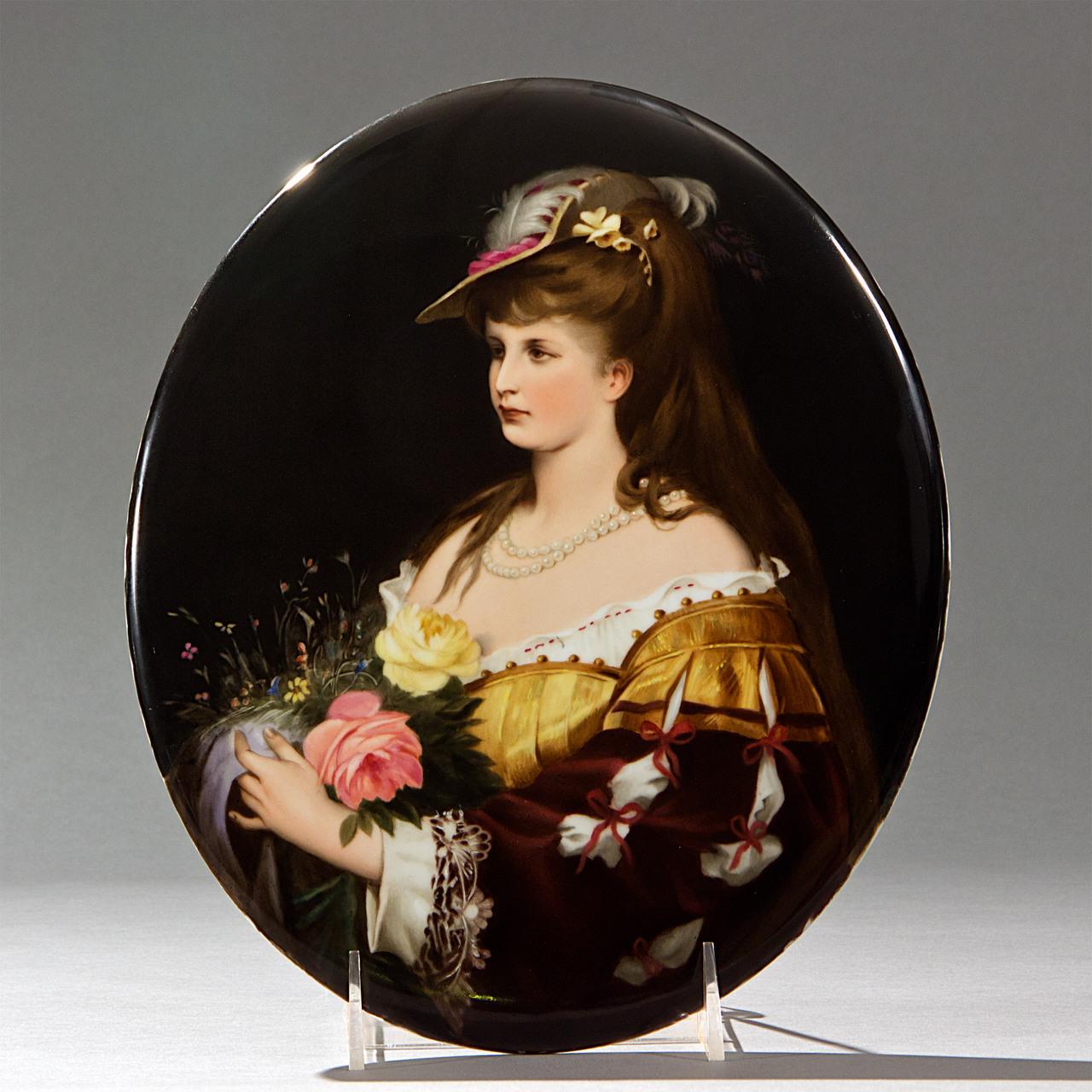 Placca ovale KPM raffigurante una bella signora con cappello