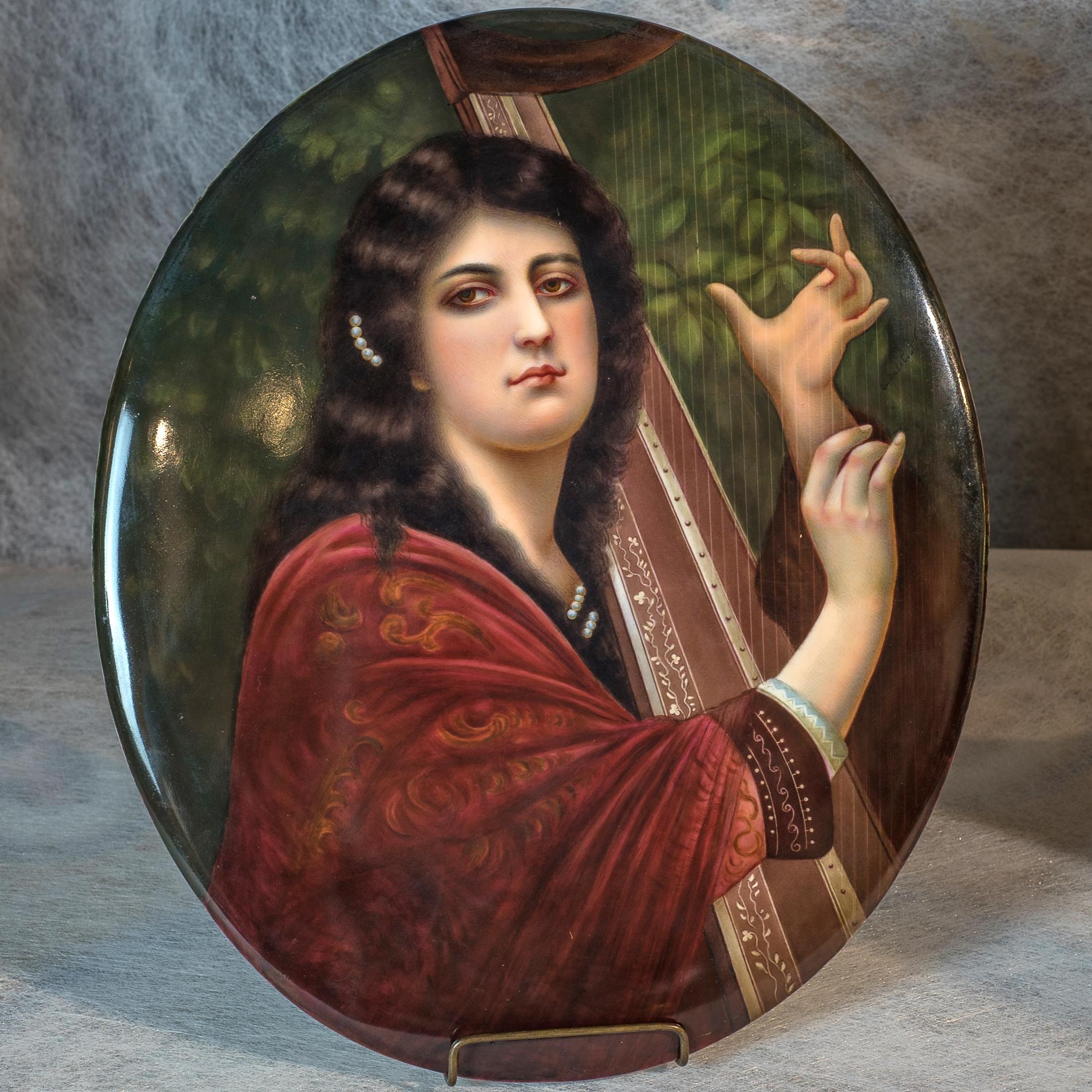 Königliche Porzellan-Manufaktur (KPM) Portrait Painting - KPM Oval Porcelain Plaque Depicting The Harp of Tara