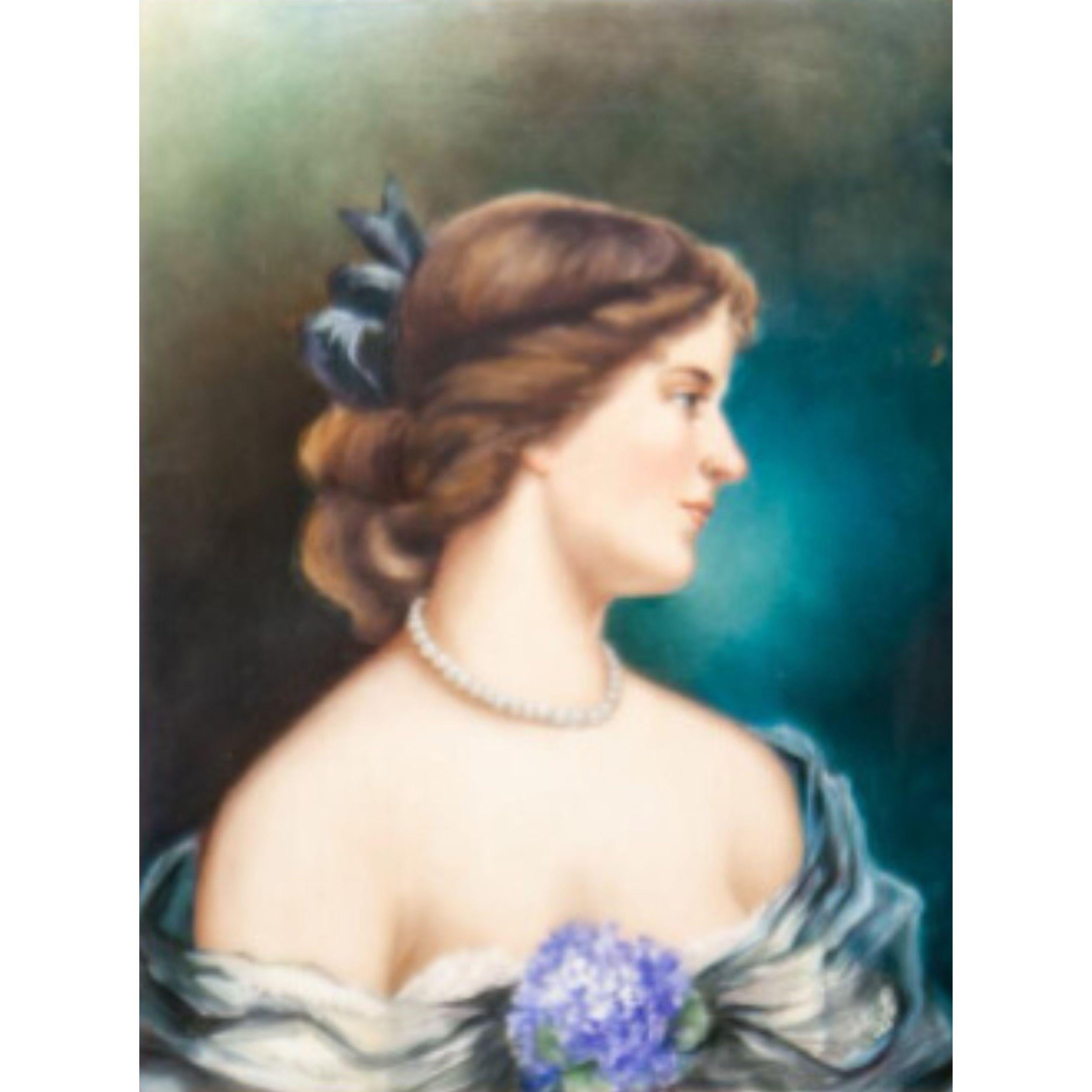 Plaque en porcelaine KPM peinte de la fin du 19e siècle représentant une belle jeune femme en vente 5