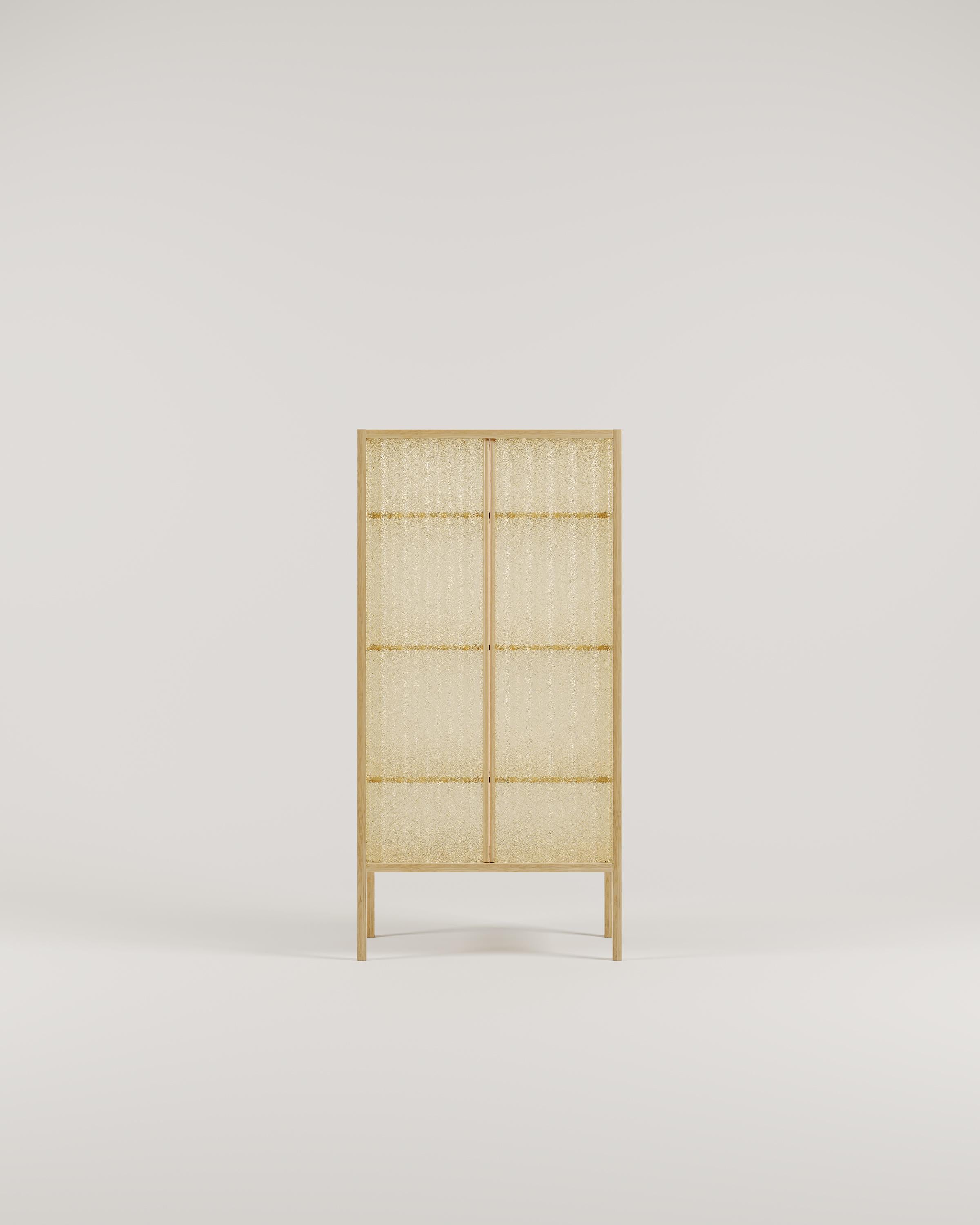 Königswinter Tallboy Cabinet in Maple Wood by Heilig Objects
Dimensions: D 45 x W 87 x H 180 cm.
Materials: Light panel 1966 and maple wood.

Daniel Heilig. A young Hungarian-German designer, charismatic artist and creative cosmopolitan. Born in