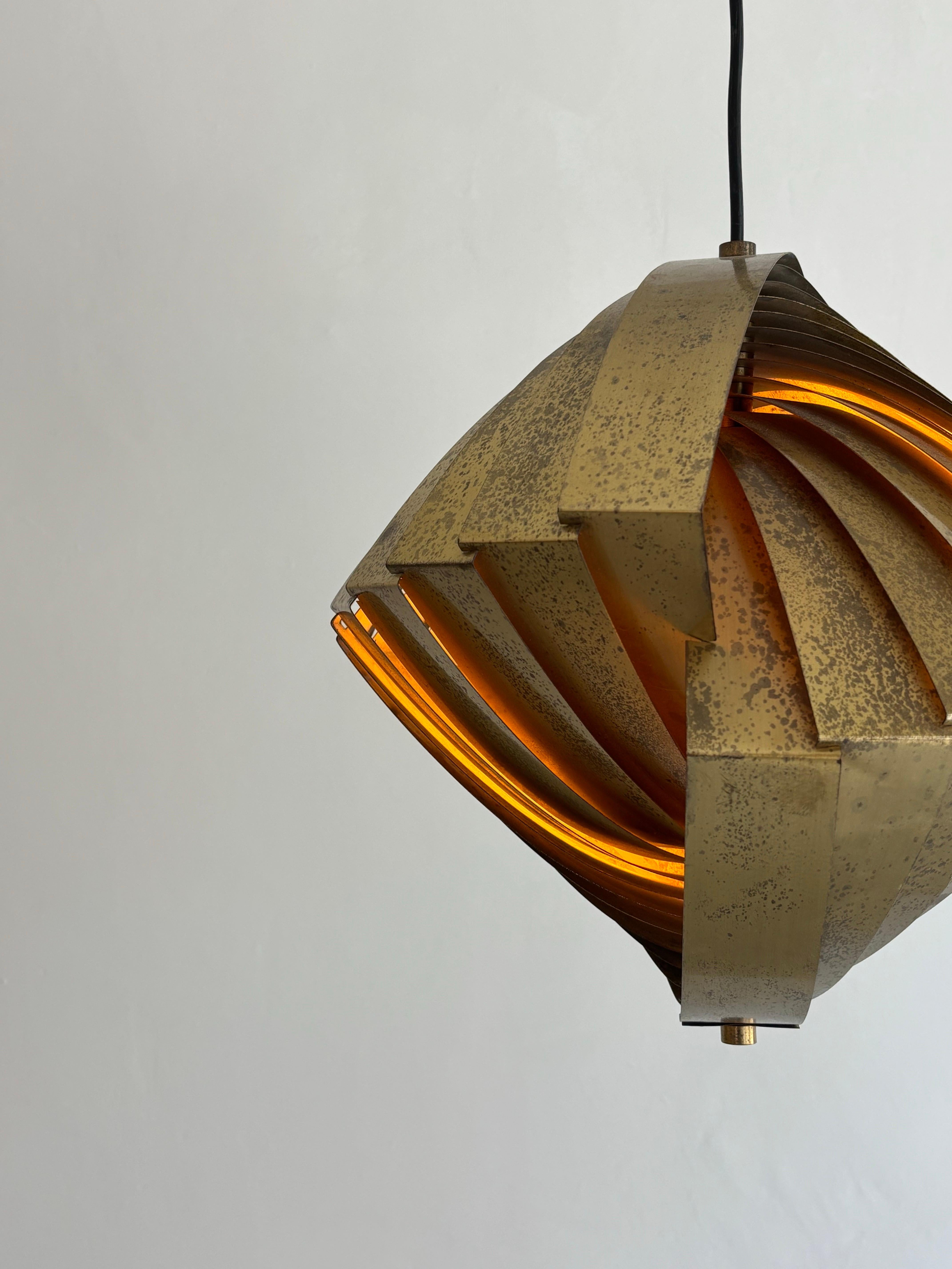 ‘Konkylie’ lamp by Louis Weisdorf for Lyfa 1963 For Sale 5