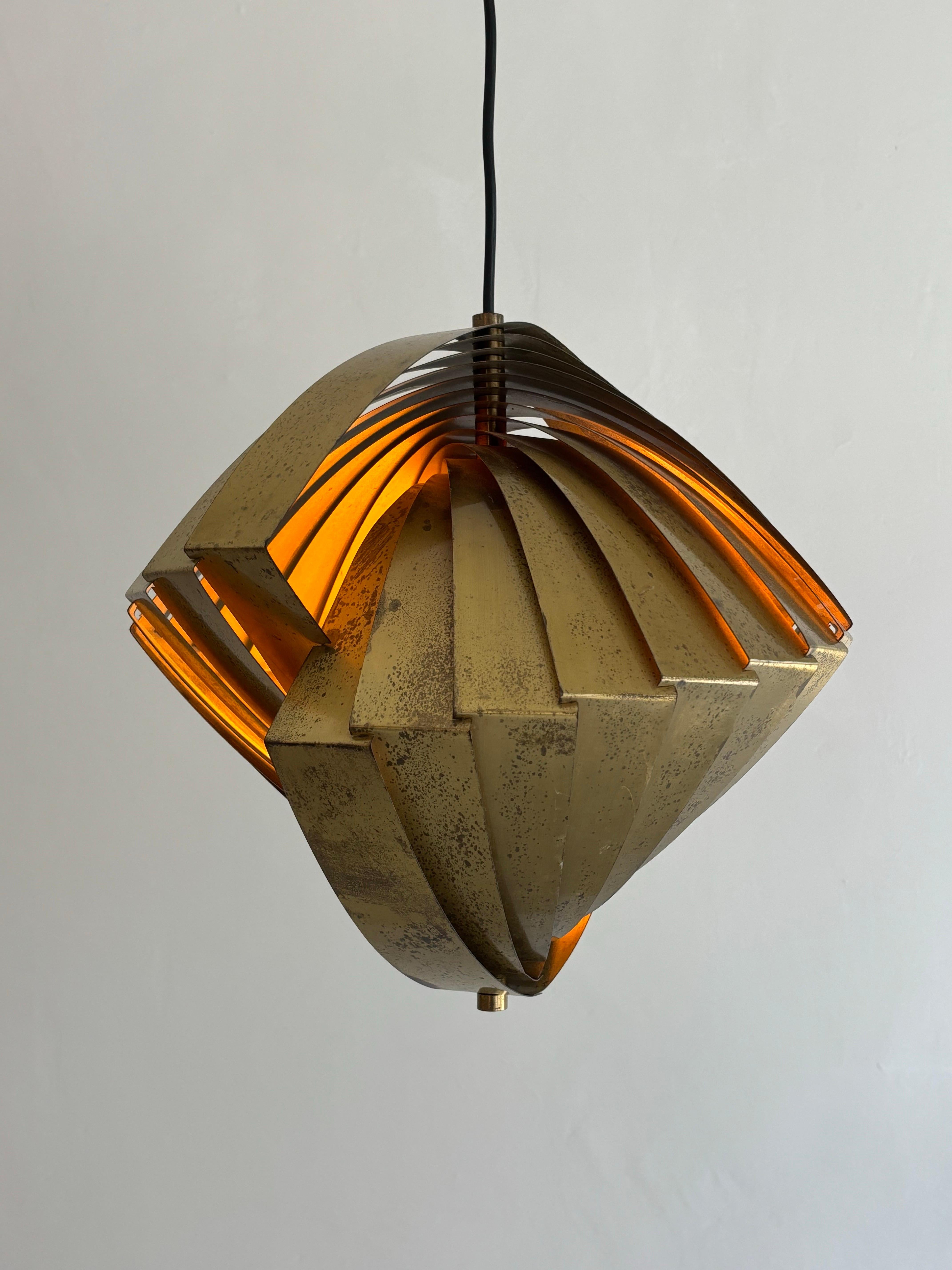 ‘Konkylie’ lamp by Louis Weisdorf for Lyfa 1963 For Sale 8