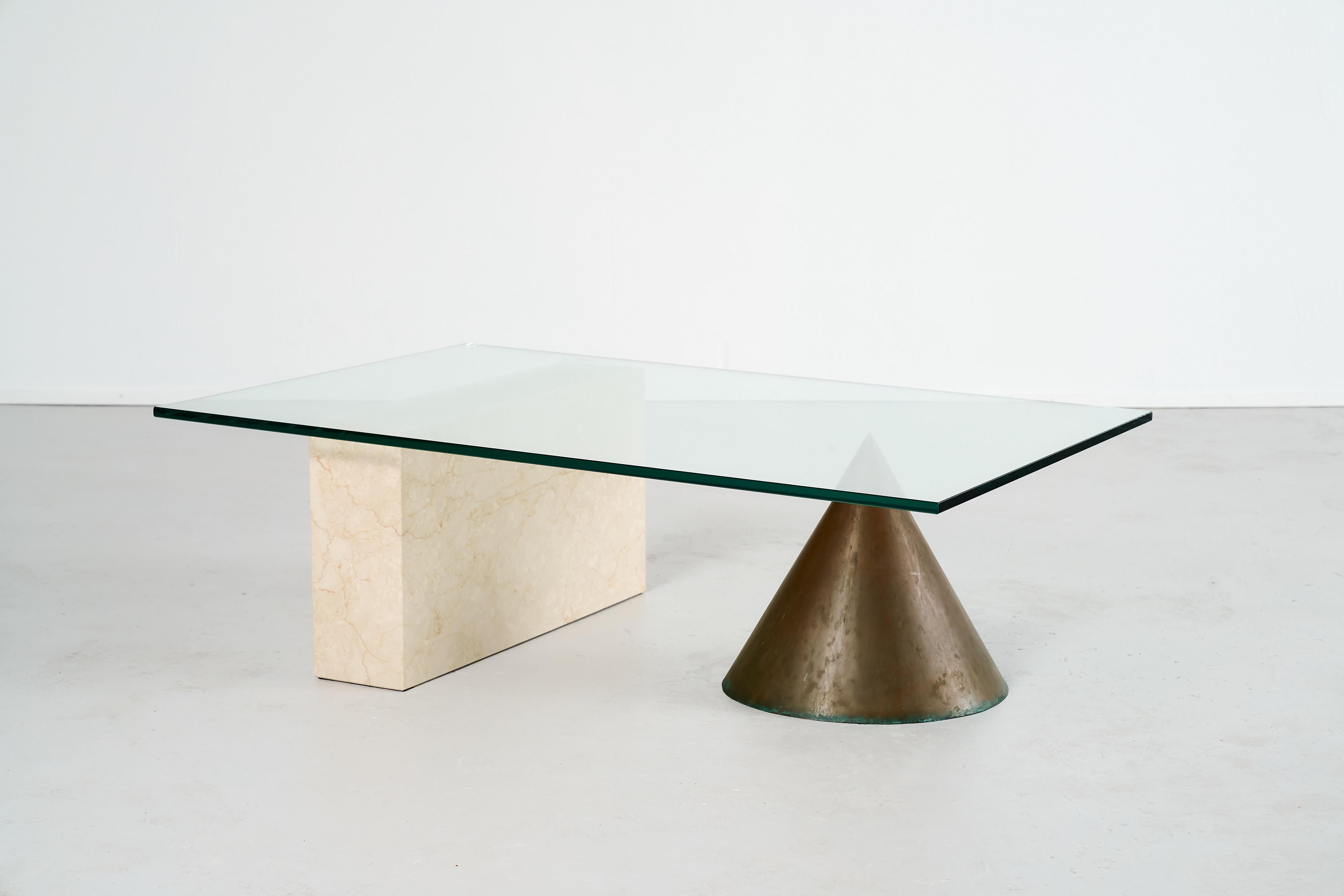 Kono Couchtisch von Massimo und Lella Vignelli für Casigliani, Italien, 1984 (Moderne der Mitte des Jahrhunderts) im Angebot