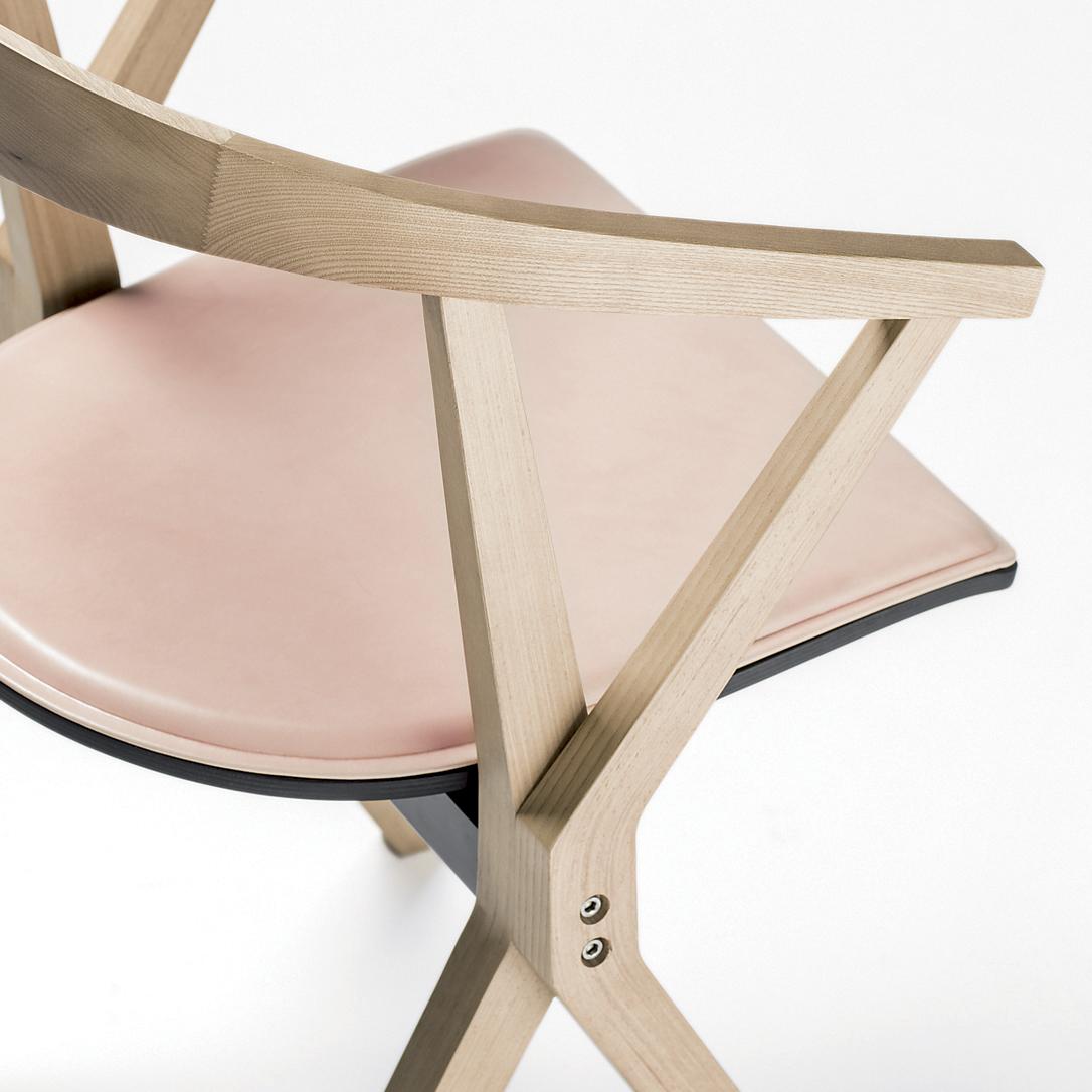 Konstantin Grcic B Chair, Leather Upholstery for BD Barcelona For Sale 1